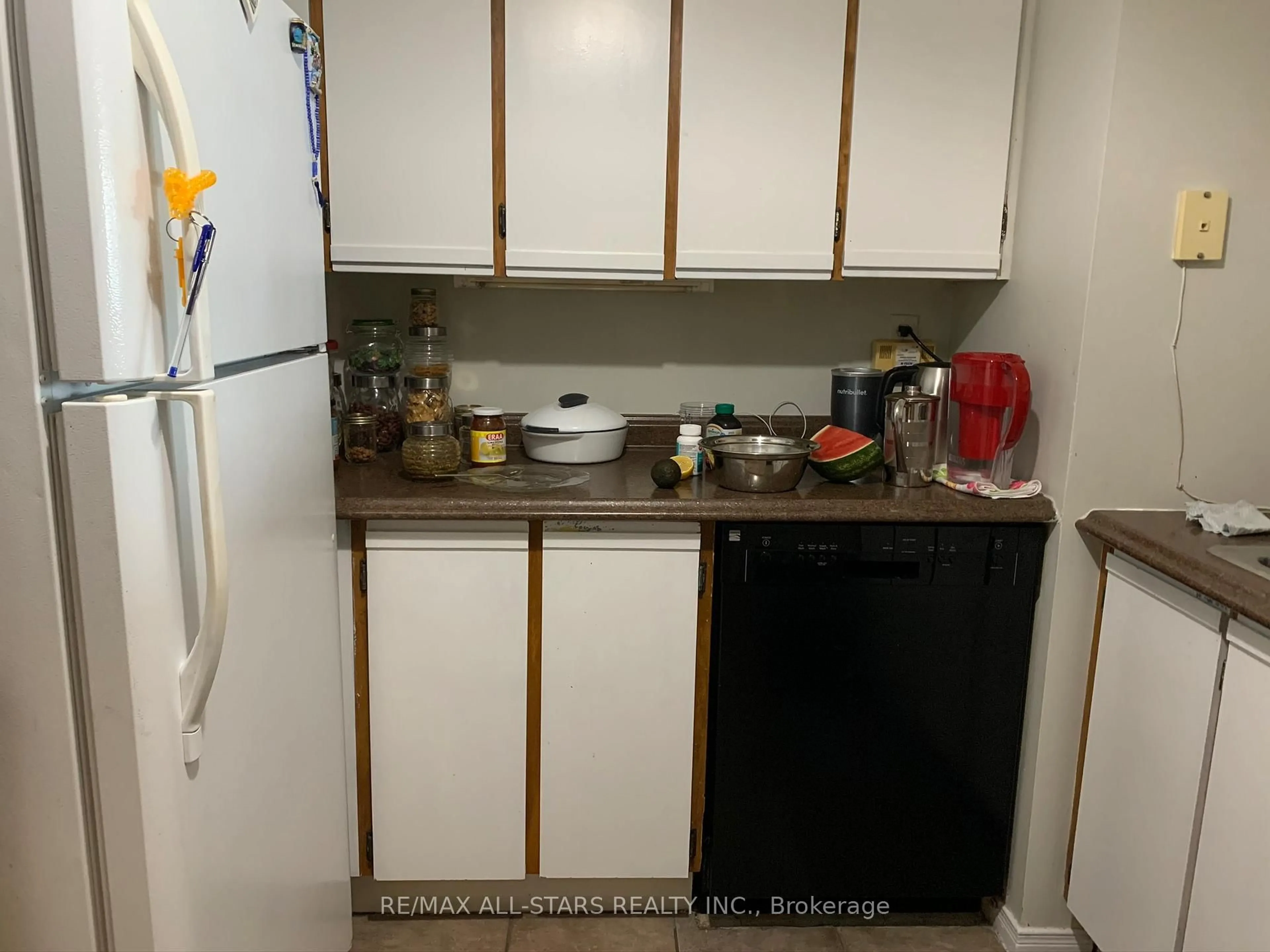 Standard kitchen, floor is not visible for 10 Tapscott Rd #802, Toronto Ontario M1B 3L9