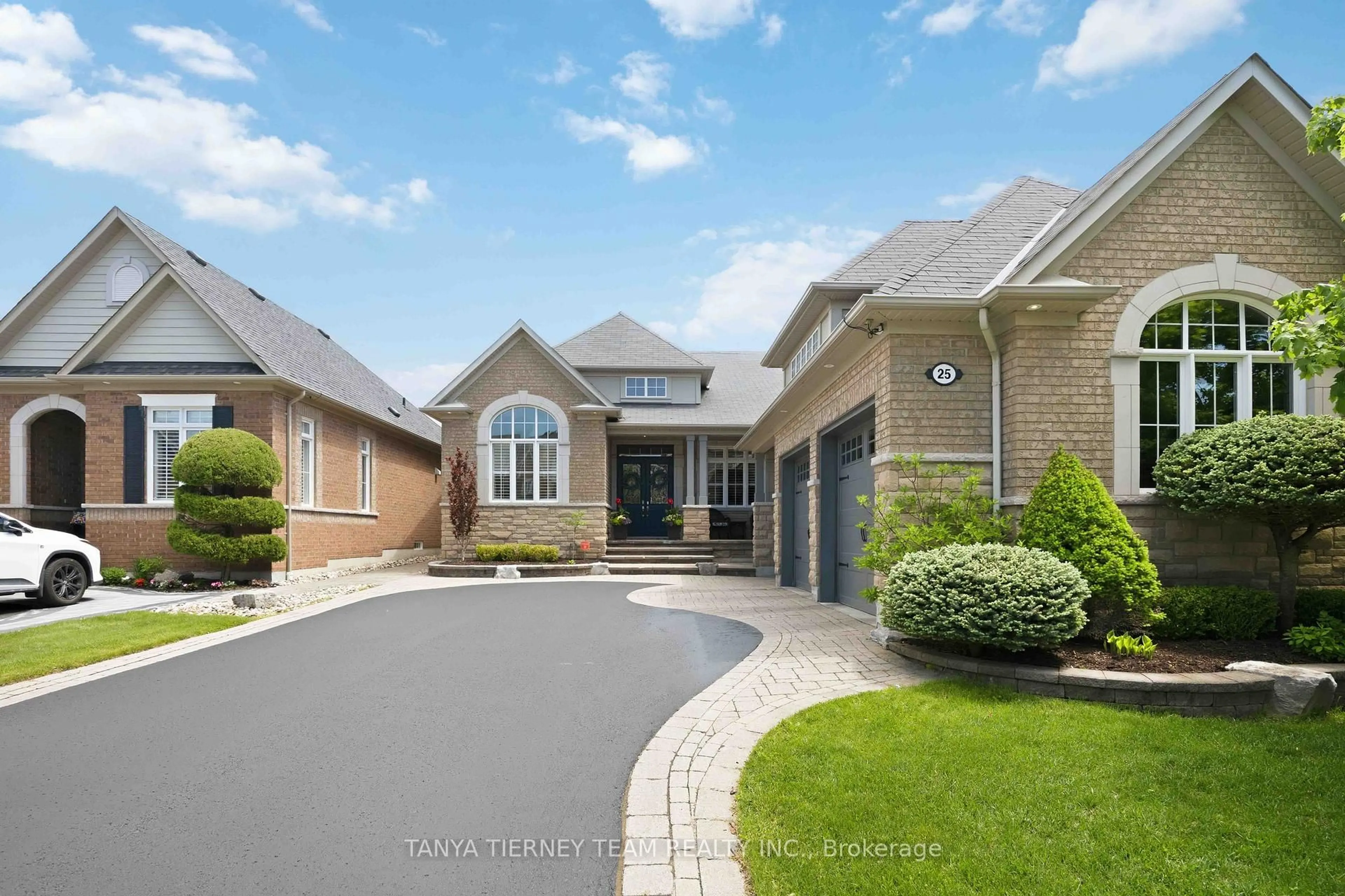 Home with brick exterior material, street for 25 Montana Cres, Whitby Ontario L1M 0B8