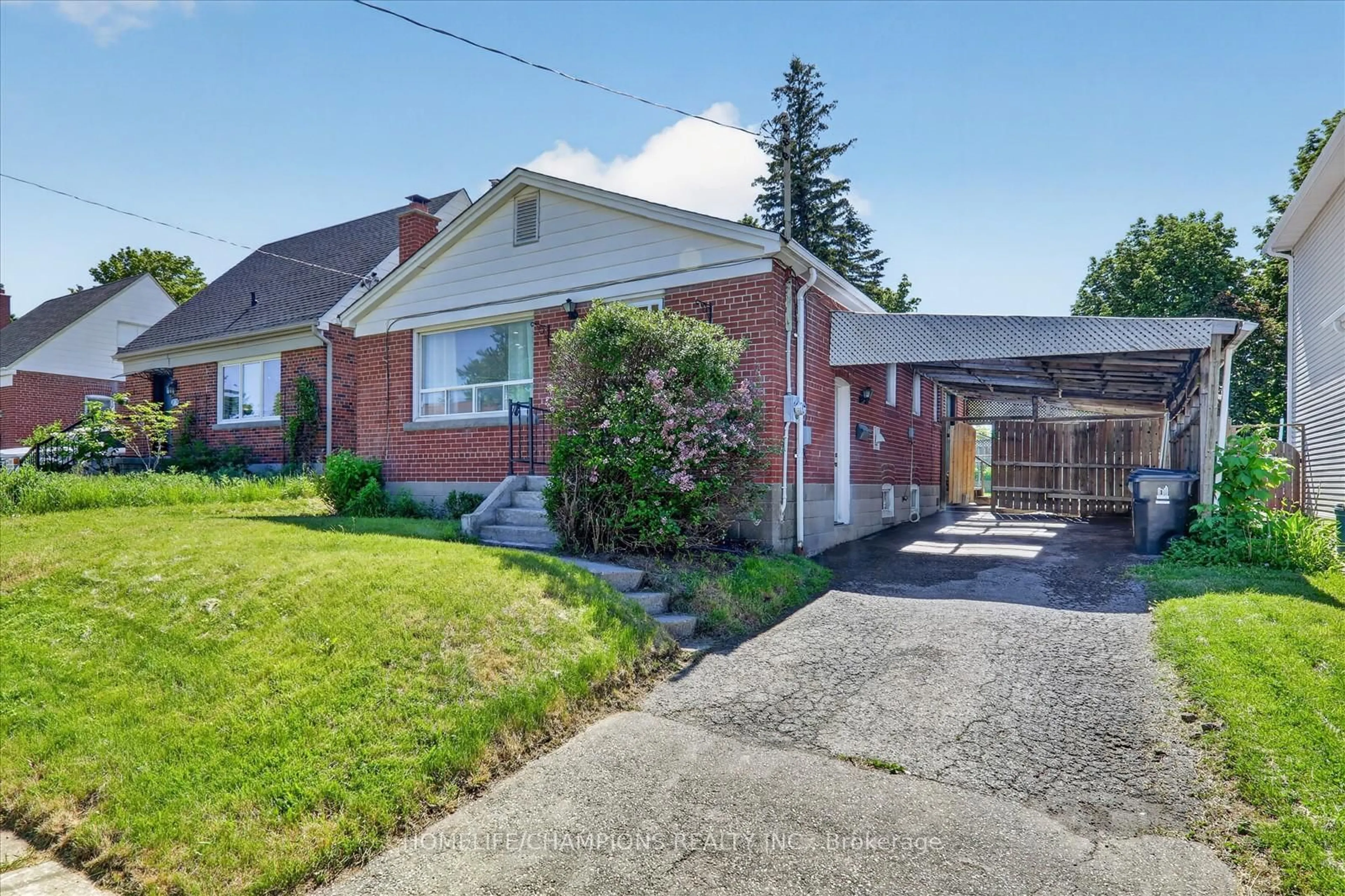 Home with brick exterior material, street for 18 Bergen Rd, Toronto Ontario M1P 1R9