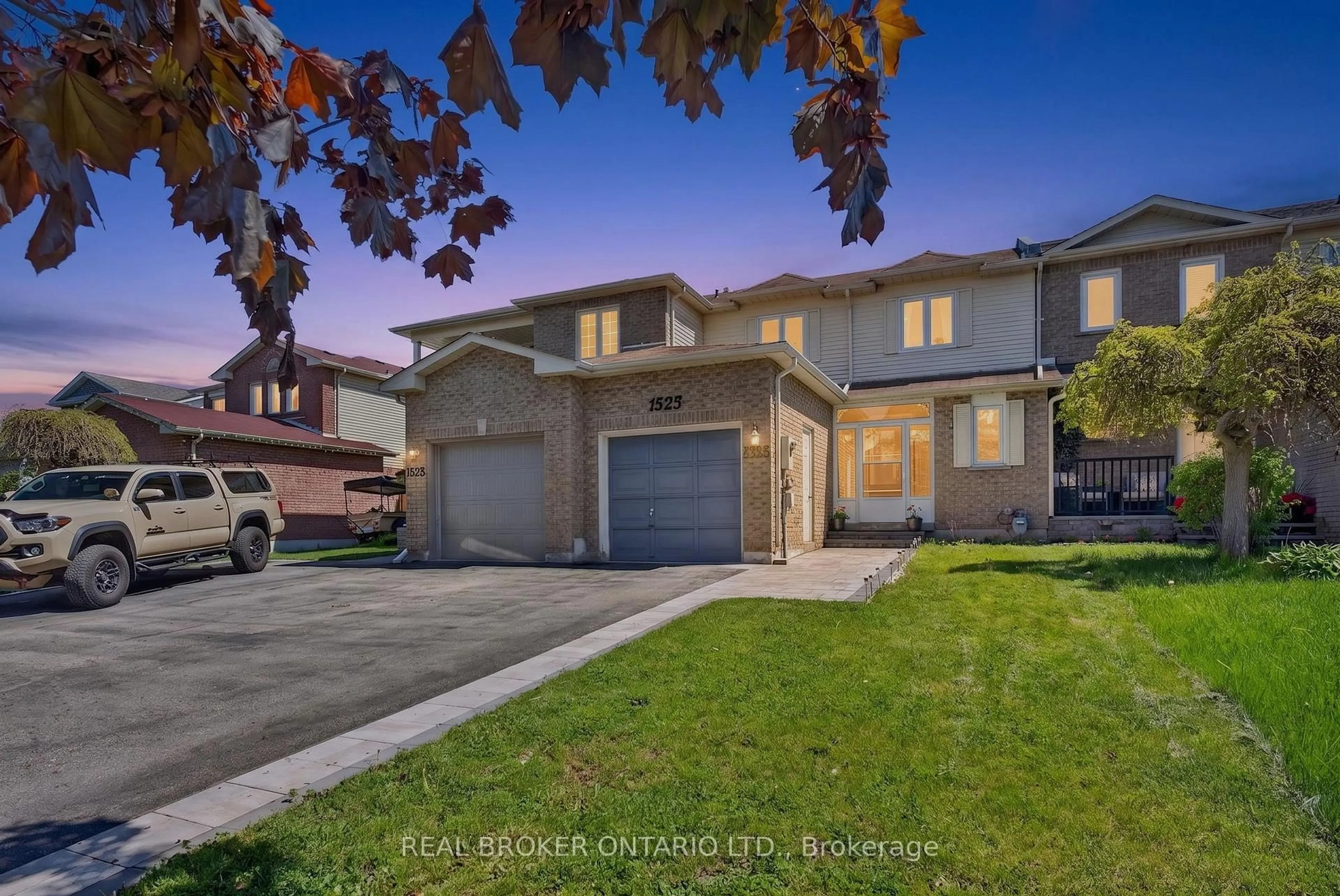Unknown for 1523 Bentley Lane, Pickering Ontario L1X 2M6
