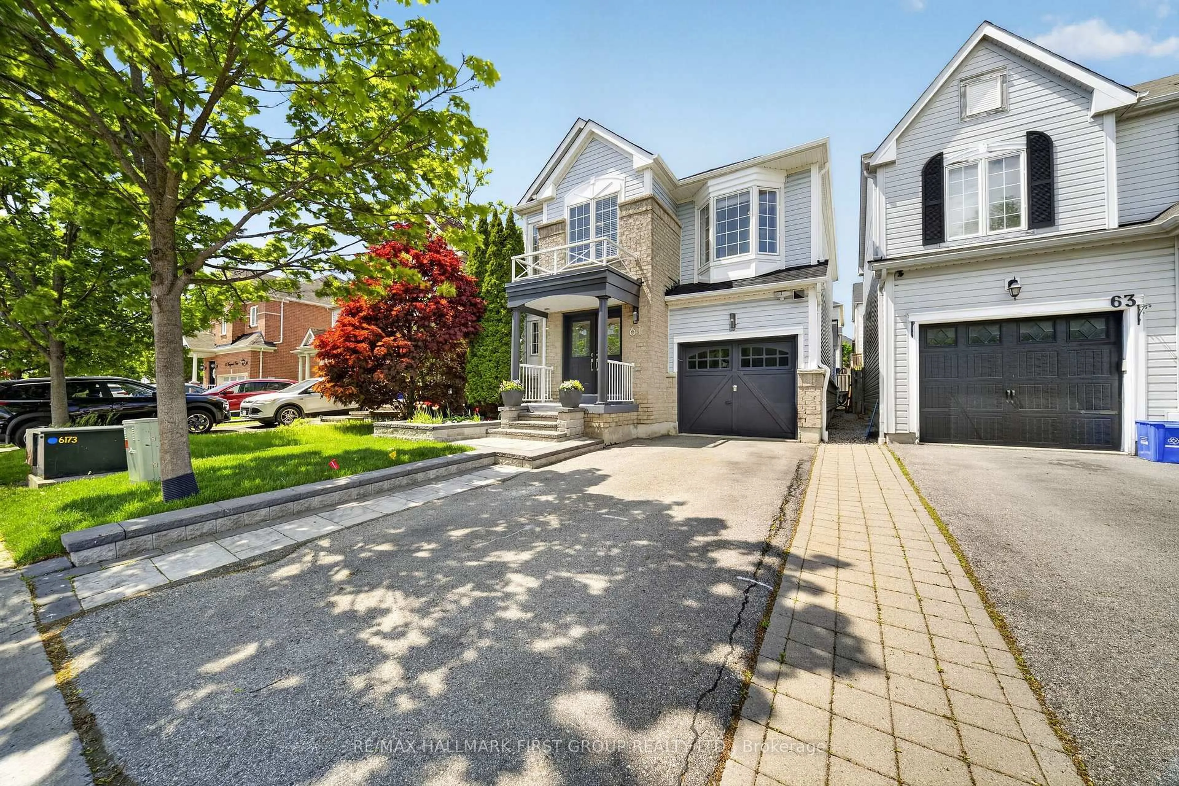 Unknown for 61 Vanguard Dr, Whitby Ontario L1M 2P1