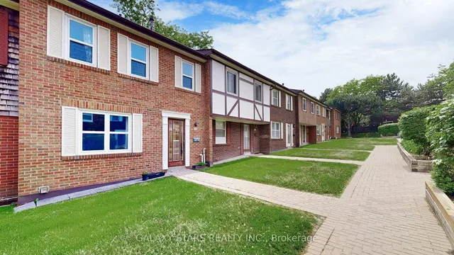 25 Brimwood Blvd #130, Toronto 5
