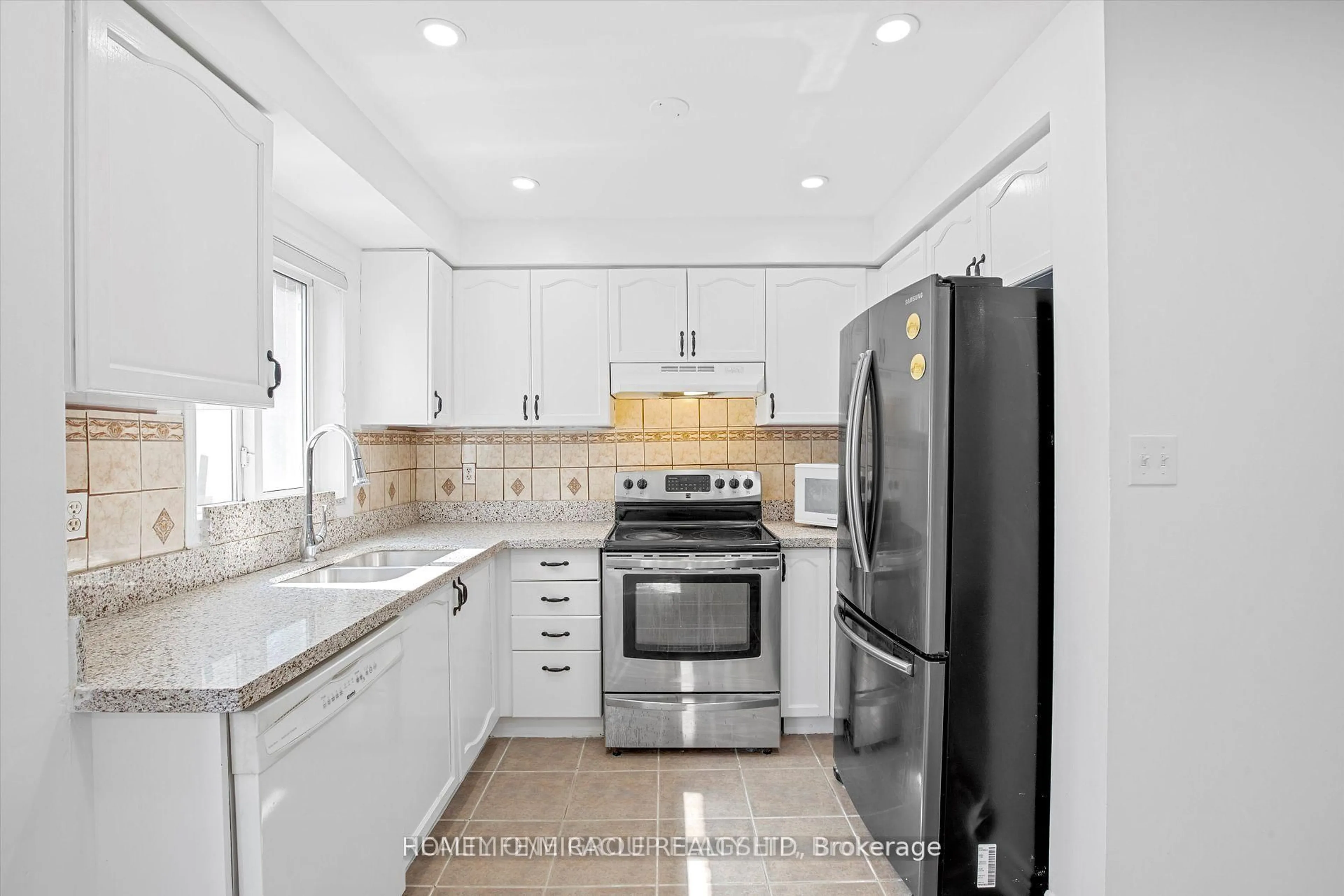 Unknown for 435 Middlefield Rd #42, Toronto Ontario M1S 5W1
