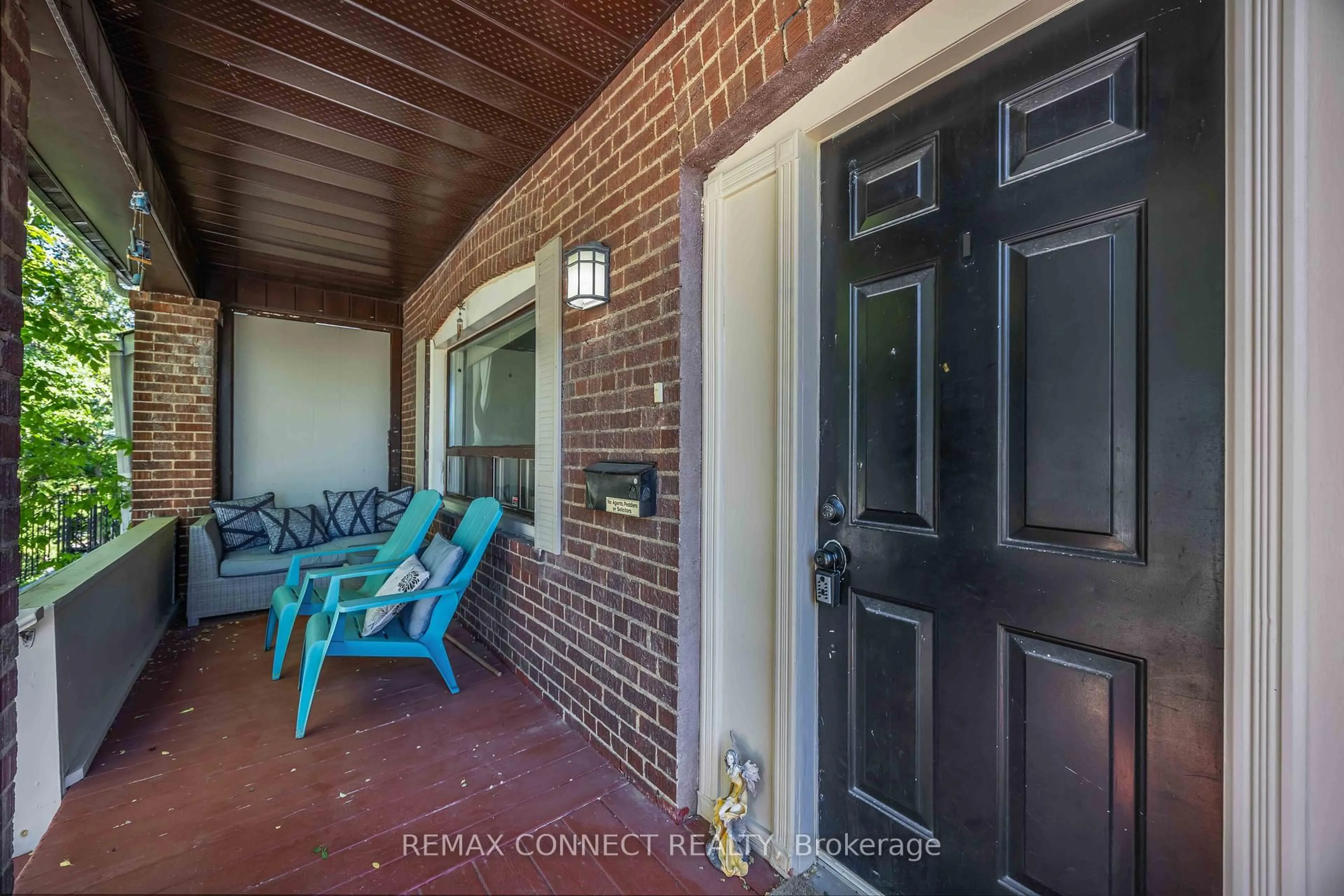 Indoor entryway for 261 Cedarvale Ave, Toronto Ontario M4C 4K3