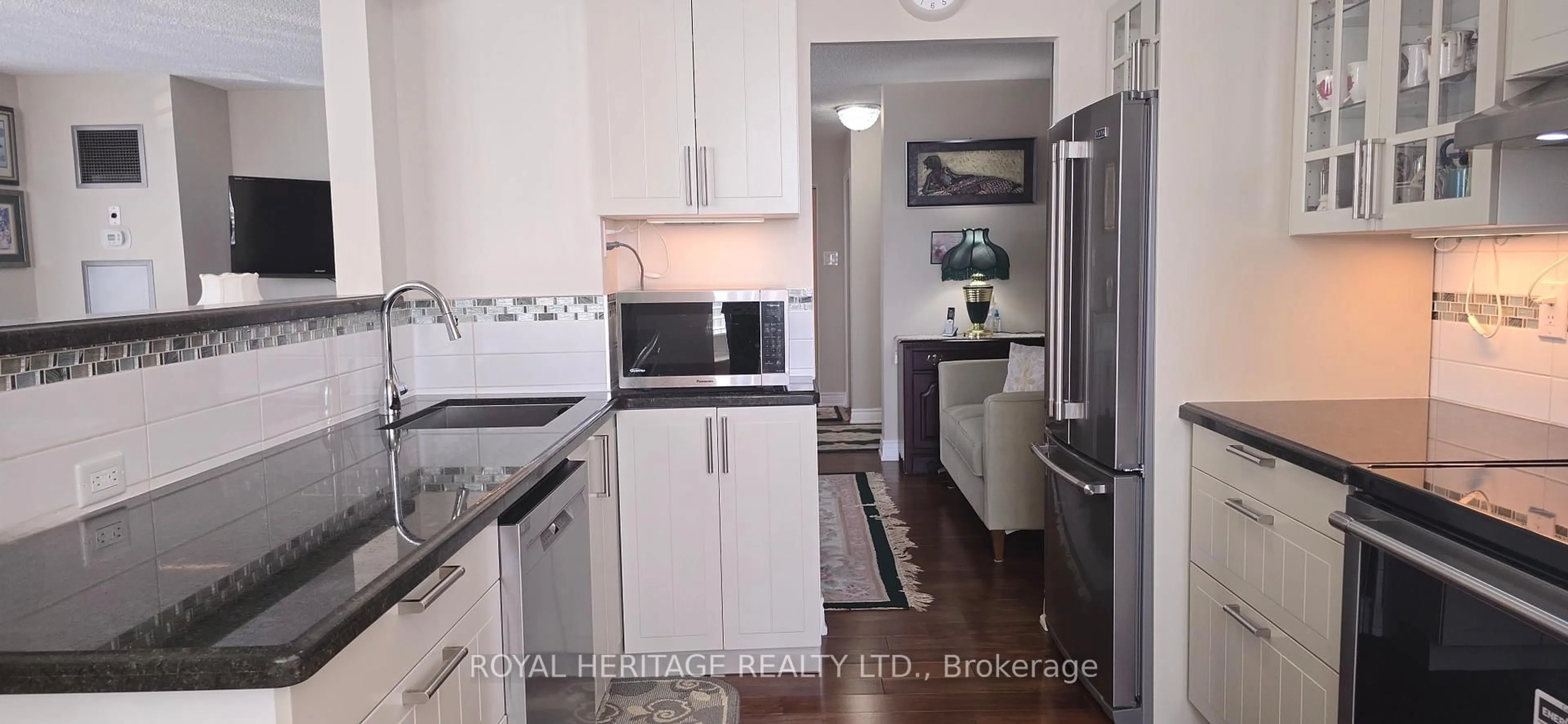 Unknown for 410 malvern Ave #1108, Toronto Ontario M1B 5J5