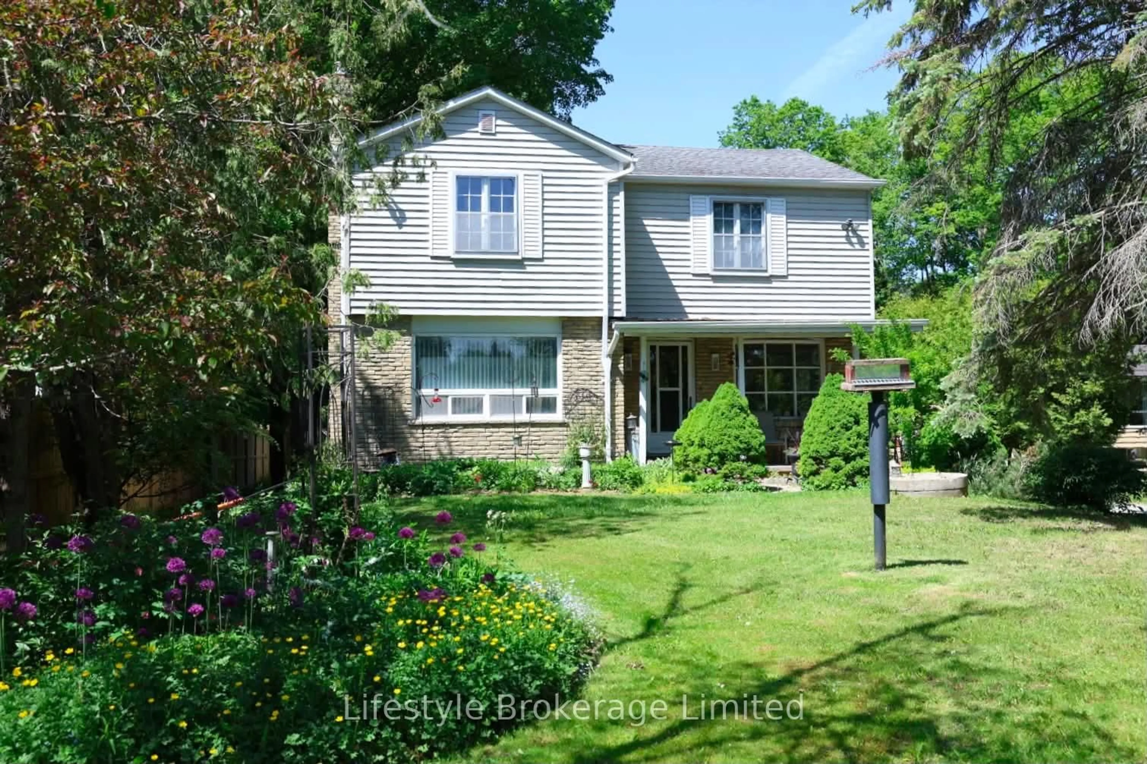 Home with vinyl exterior material, street for 15760 Highway 12 Highway, Scugog Ontario L9L 1B2