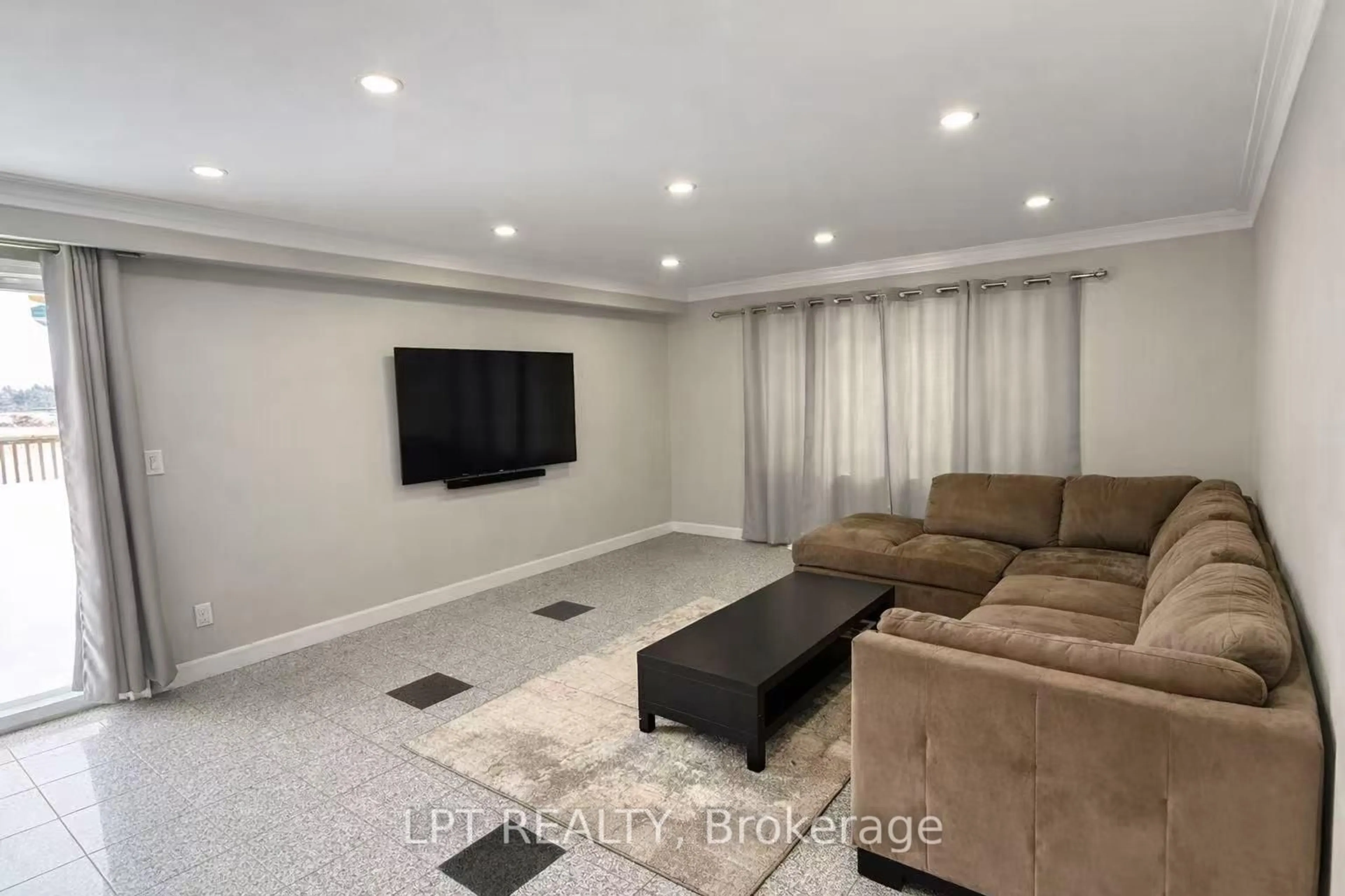 Living room with furniture, unknown for 5575 Halls Rd, Whitby Ontario L1M 1S5