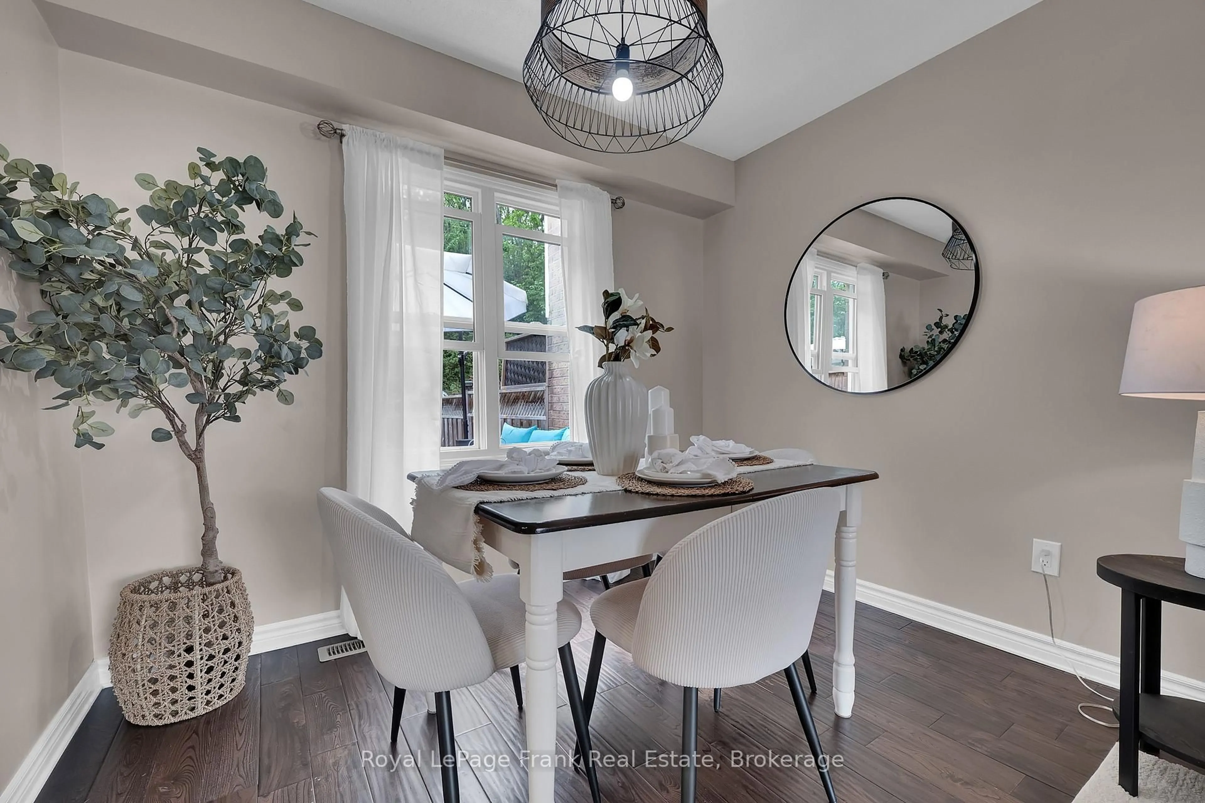 Dining room, wood/laminate floor for 107 Yorkville Dr, Clarington Ontario L1E 2A6