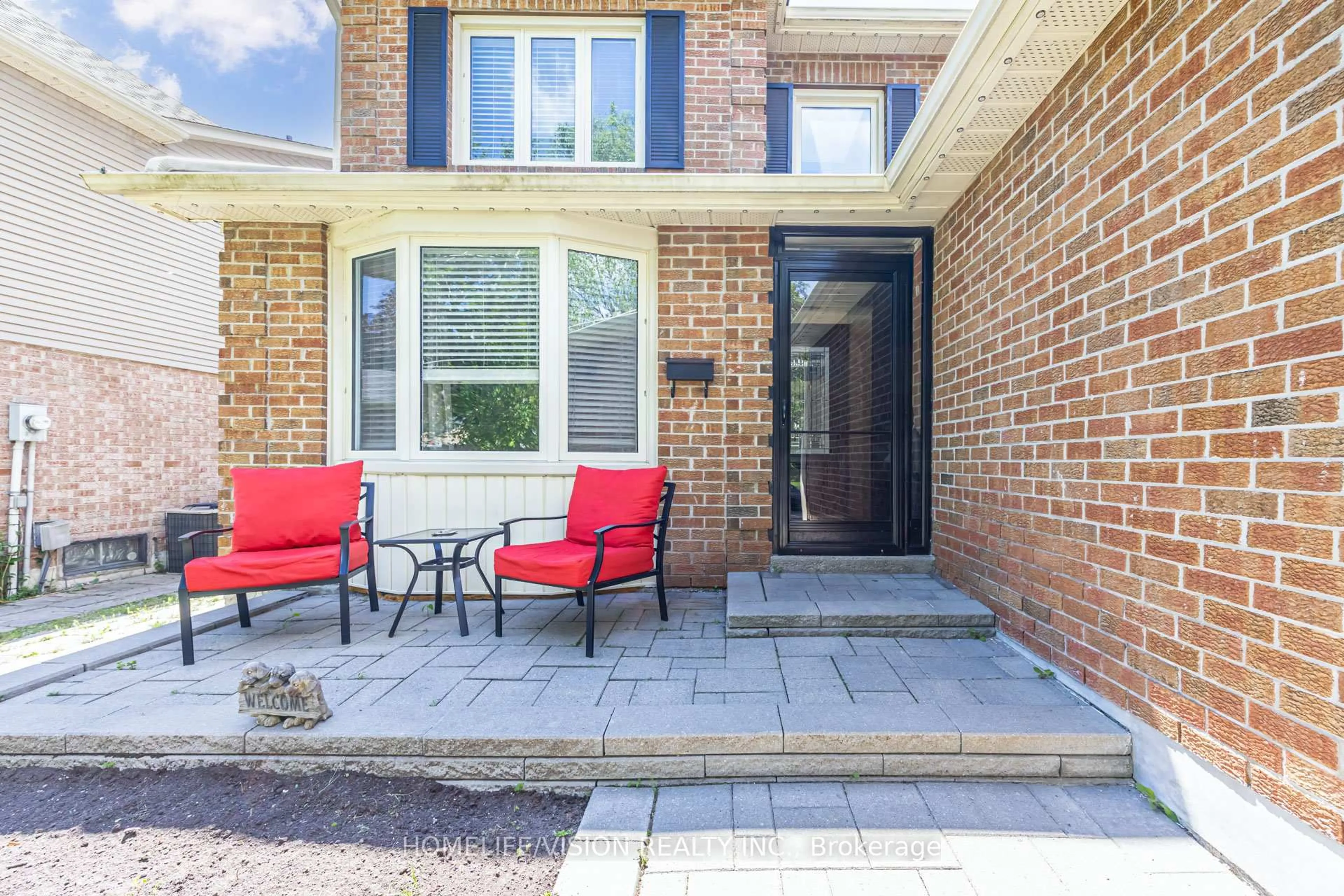 Home with brick exterior material, street for 1206 Fieldstone Circ, Pickering Ontario L1X 1B4