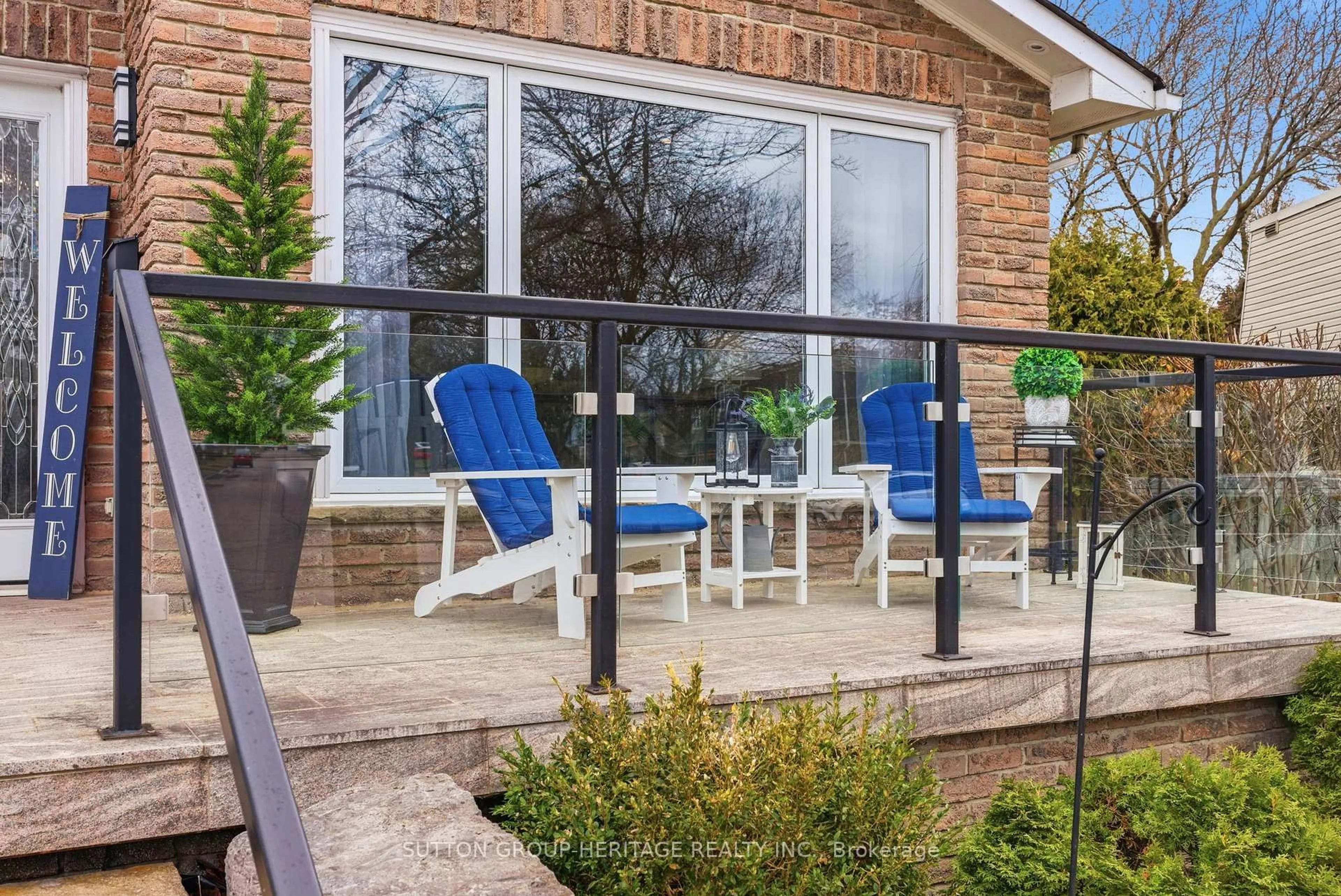 Patio, water/lake/river/ocean view for 1886 Malden Cres, Pickering Ontario L1V 3G4