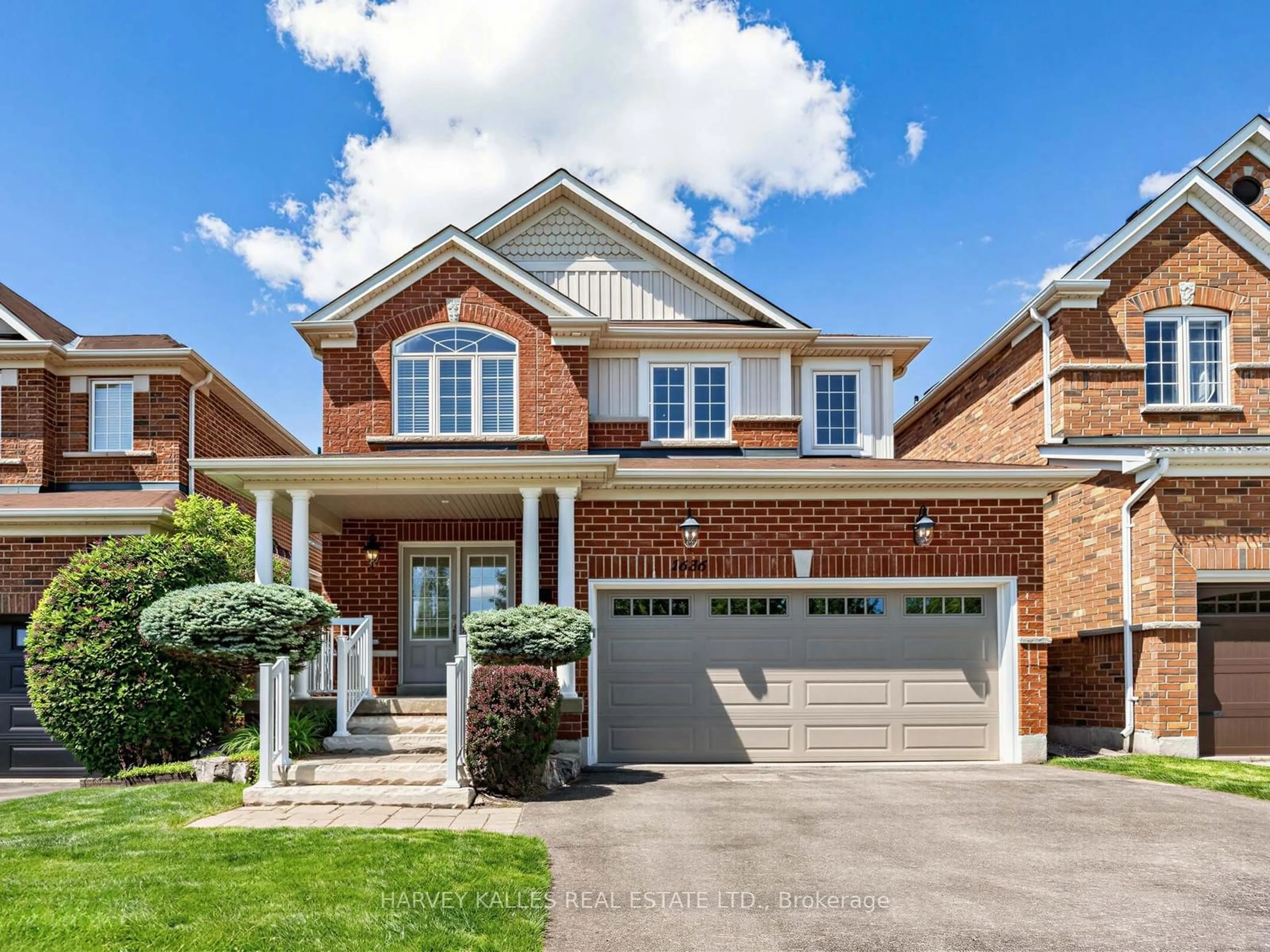 Home with brick exterior material, street for 1636 Glenbourne Dr, Oshawa Ontario L1K 0G2