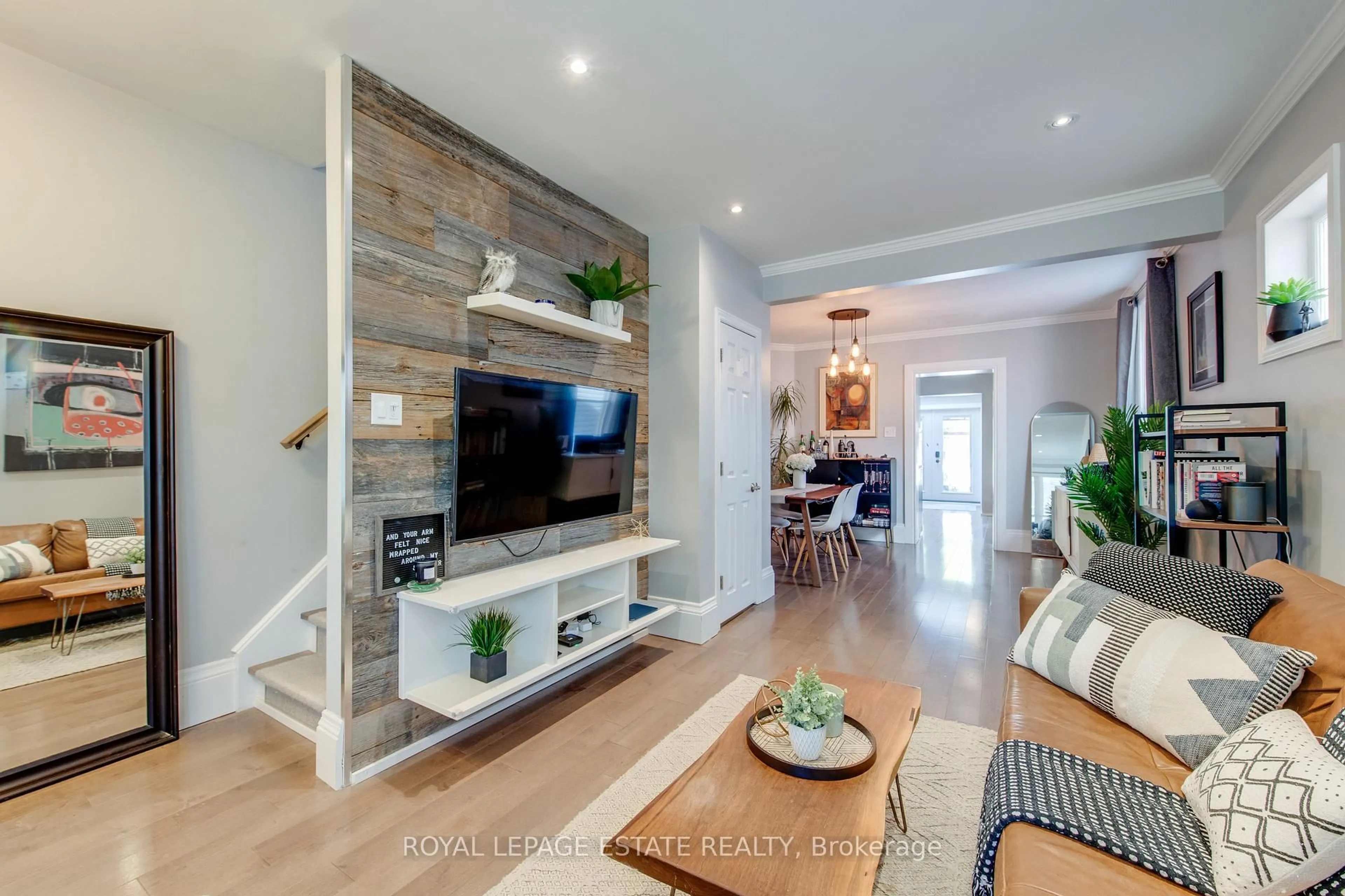 Unknown for 138 Woodmount Ave, Toronto Ontario M4C 3Y8