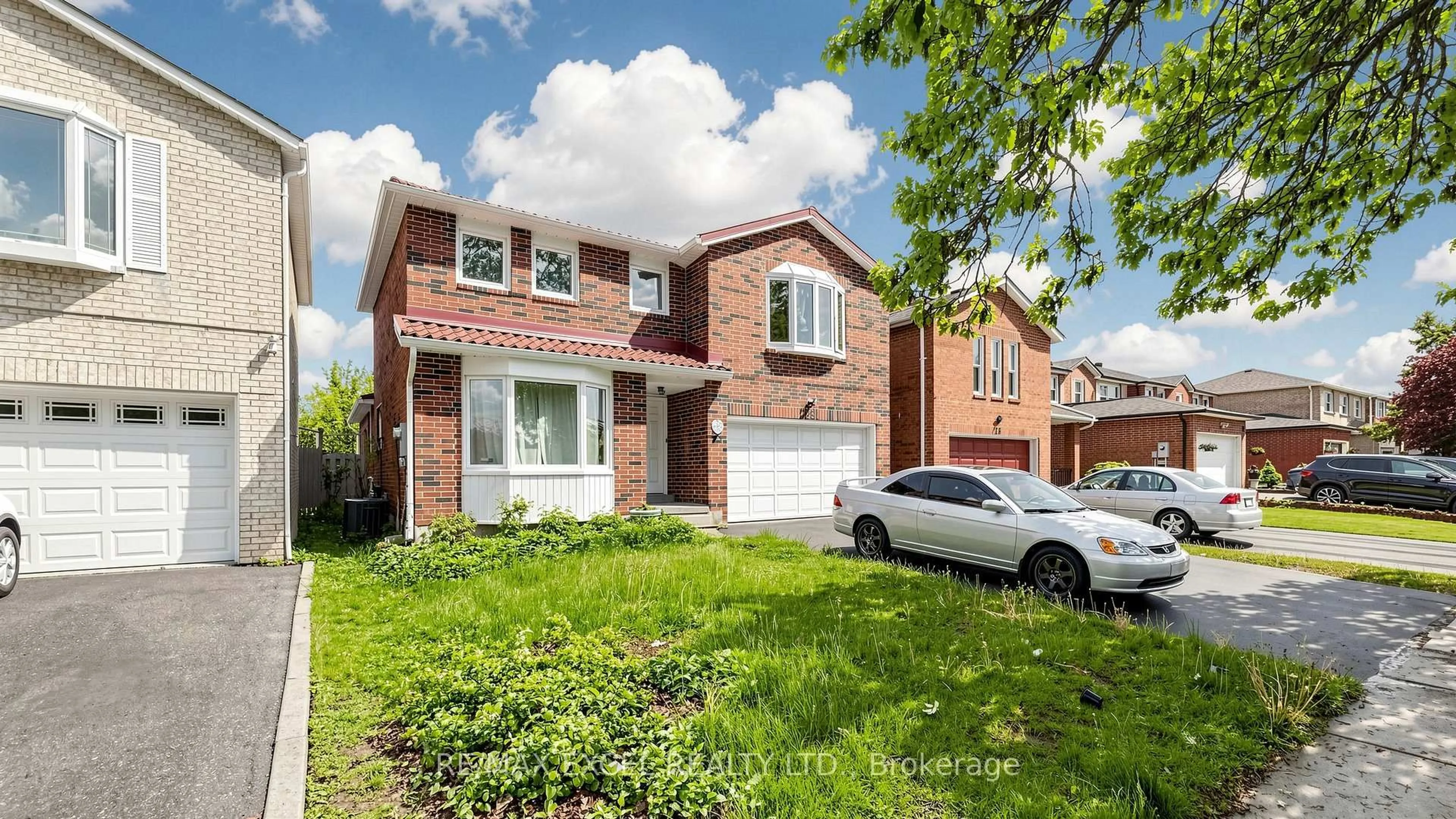 Home with brick exterior material, street for 28 Halfway Ave, Toronto Ontario M1B 4M7