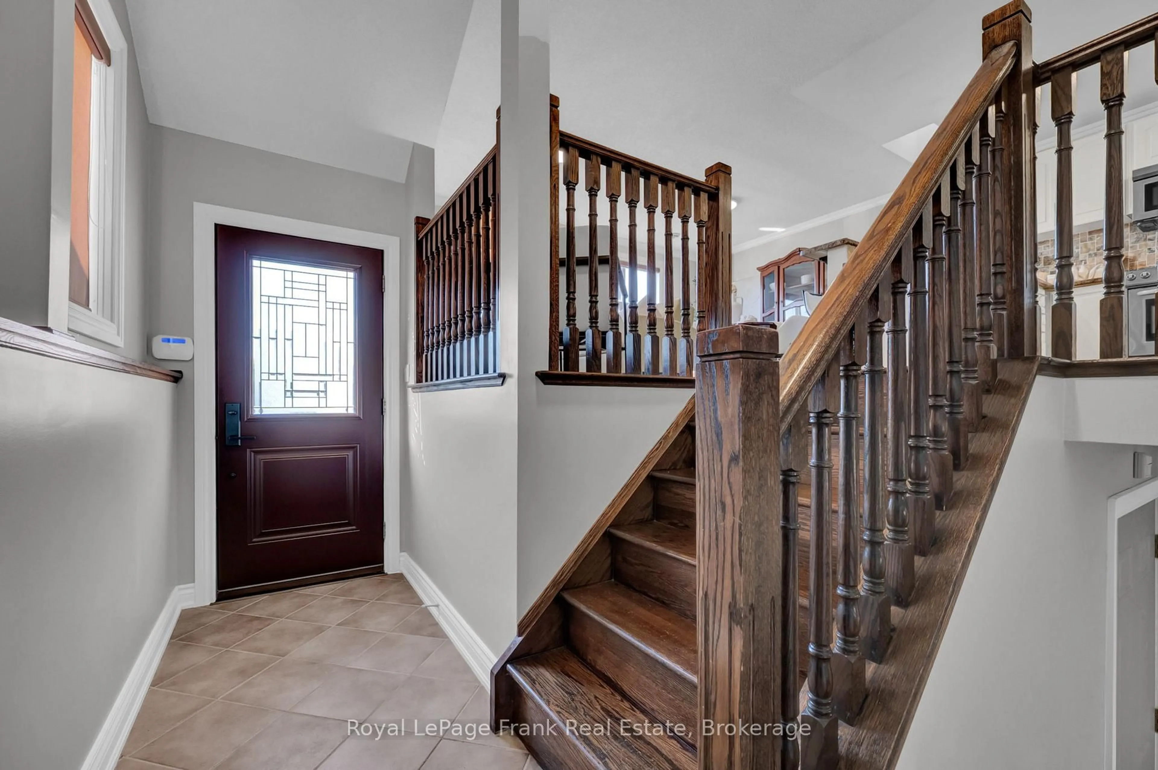 Unknown for 5 Empire Cres, Clarington Ontario L1E 1E3