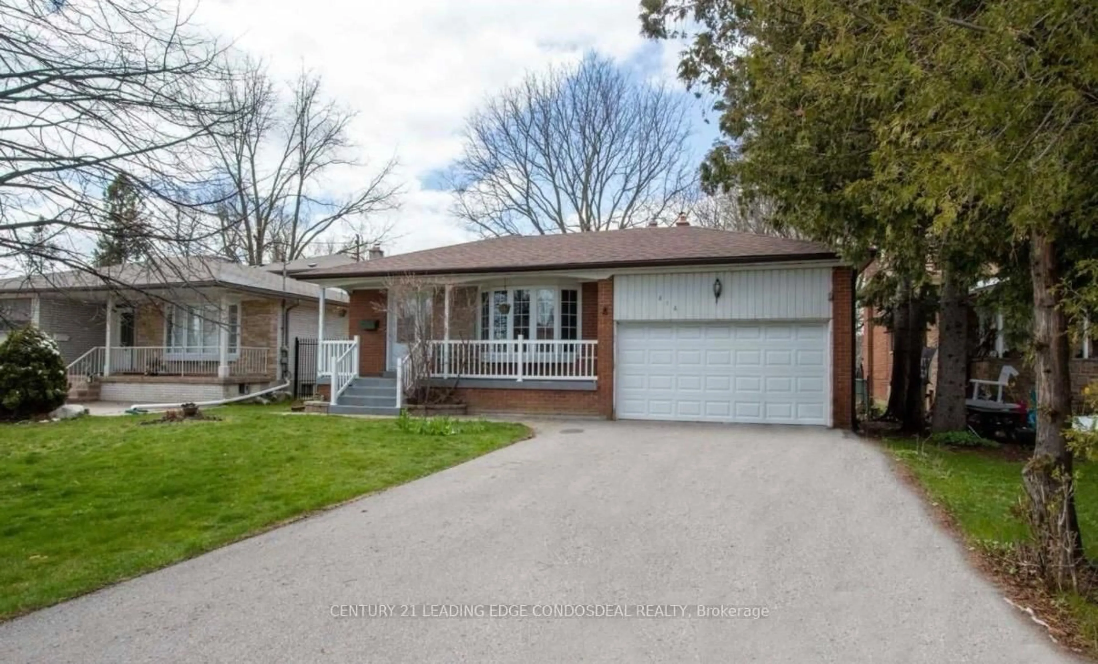 Home with brick exterior material, street for 816 Meadowvale Rd, Toronto Ontario M1C 1T3