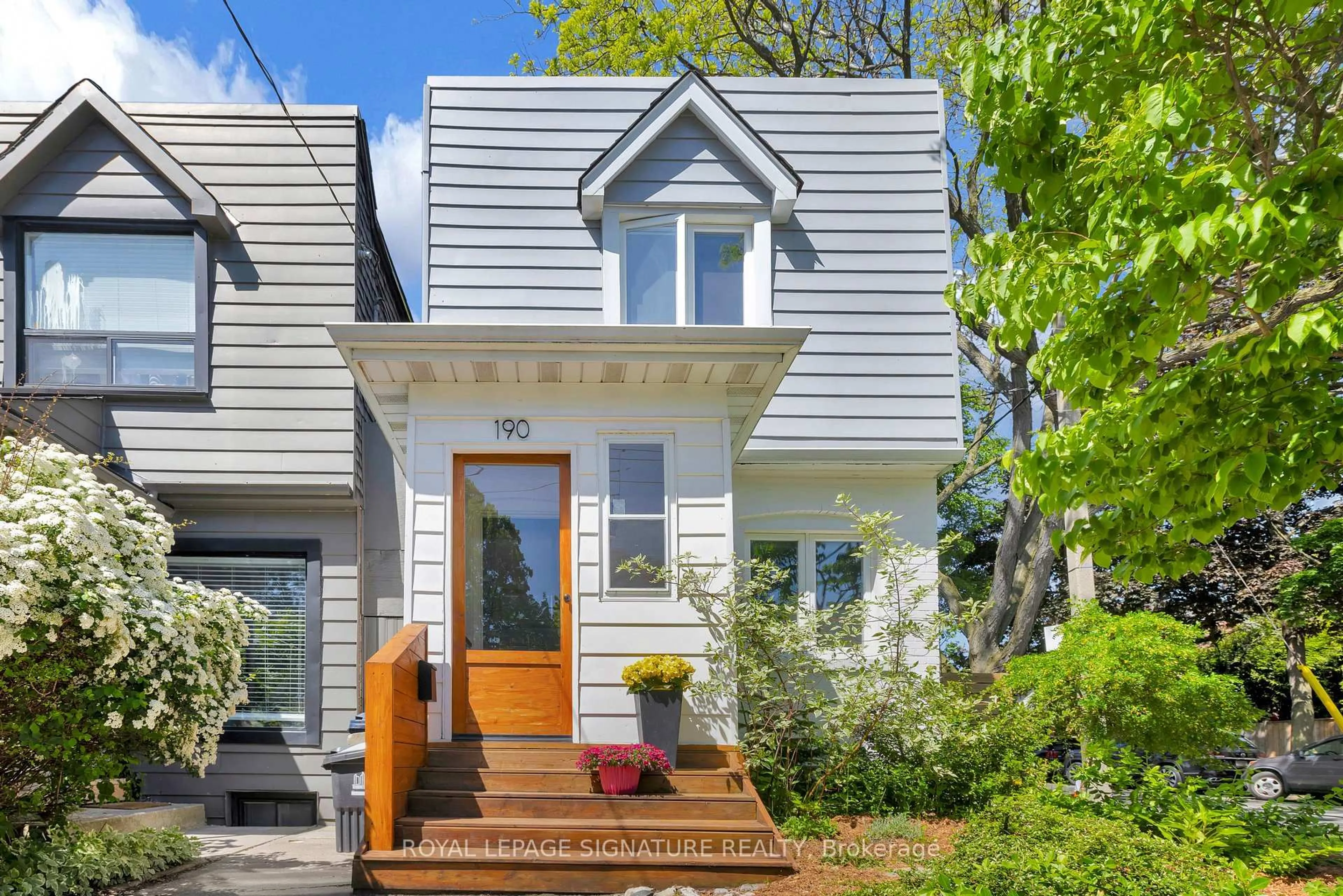 Unknown for 190 Alton Ave, Toronto Ontario M4L 2M5
