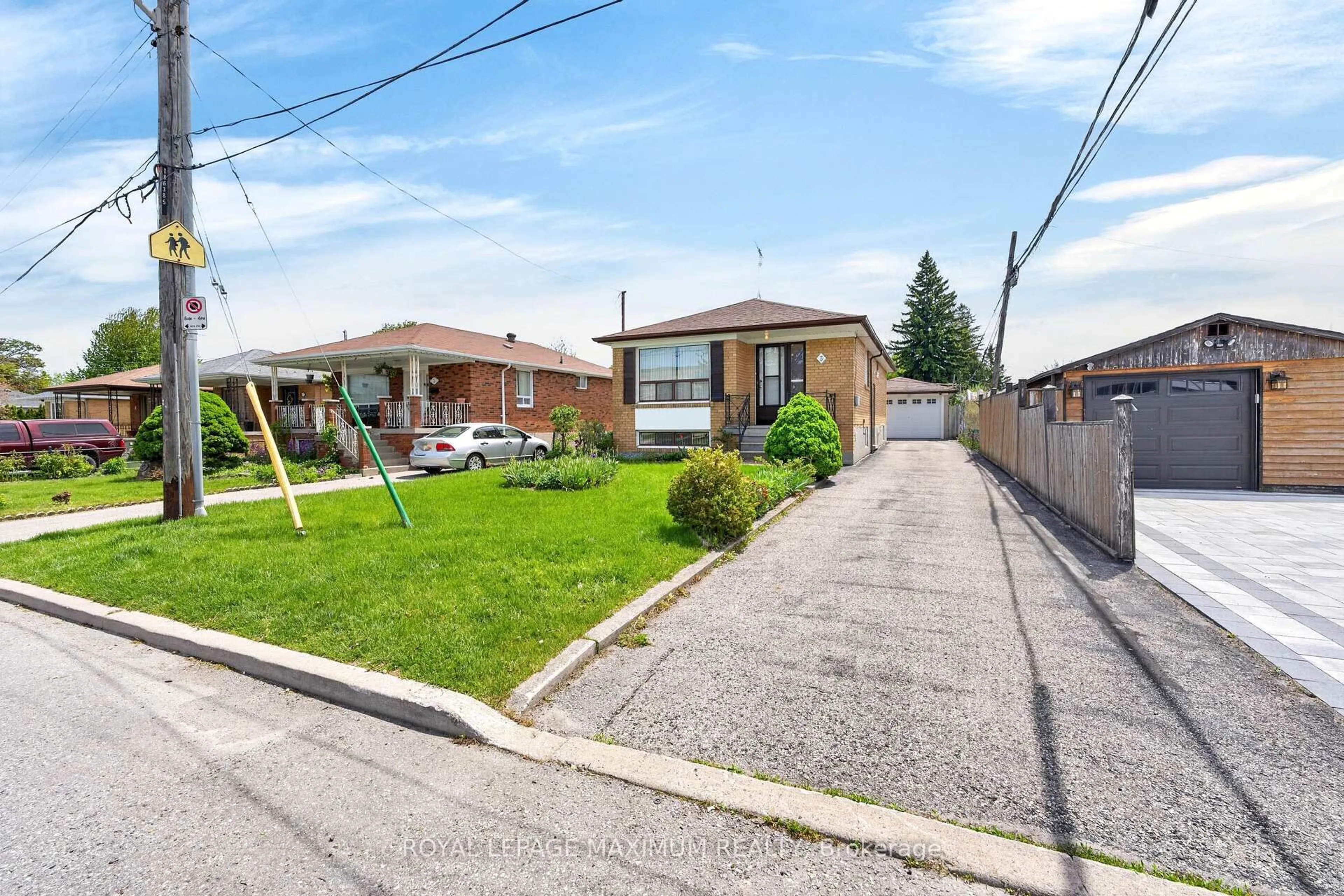 Unknown for 3 Japonica Rd, Toronto Ontario M1R 4R6
