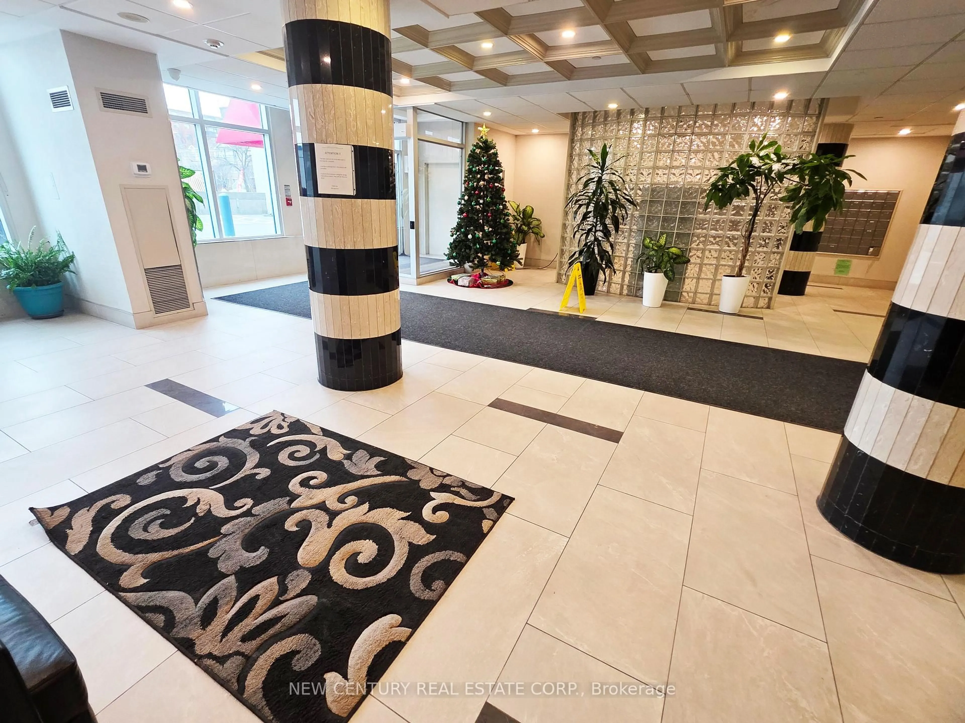 Lobby for 1470 Midland Ave #801, Toronto Ontario M1P 4Z4