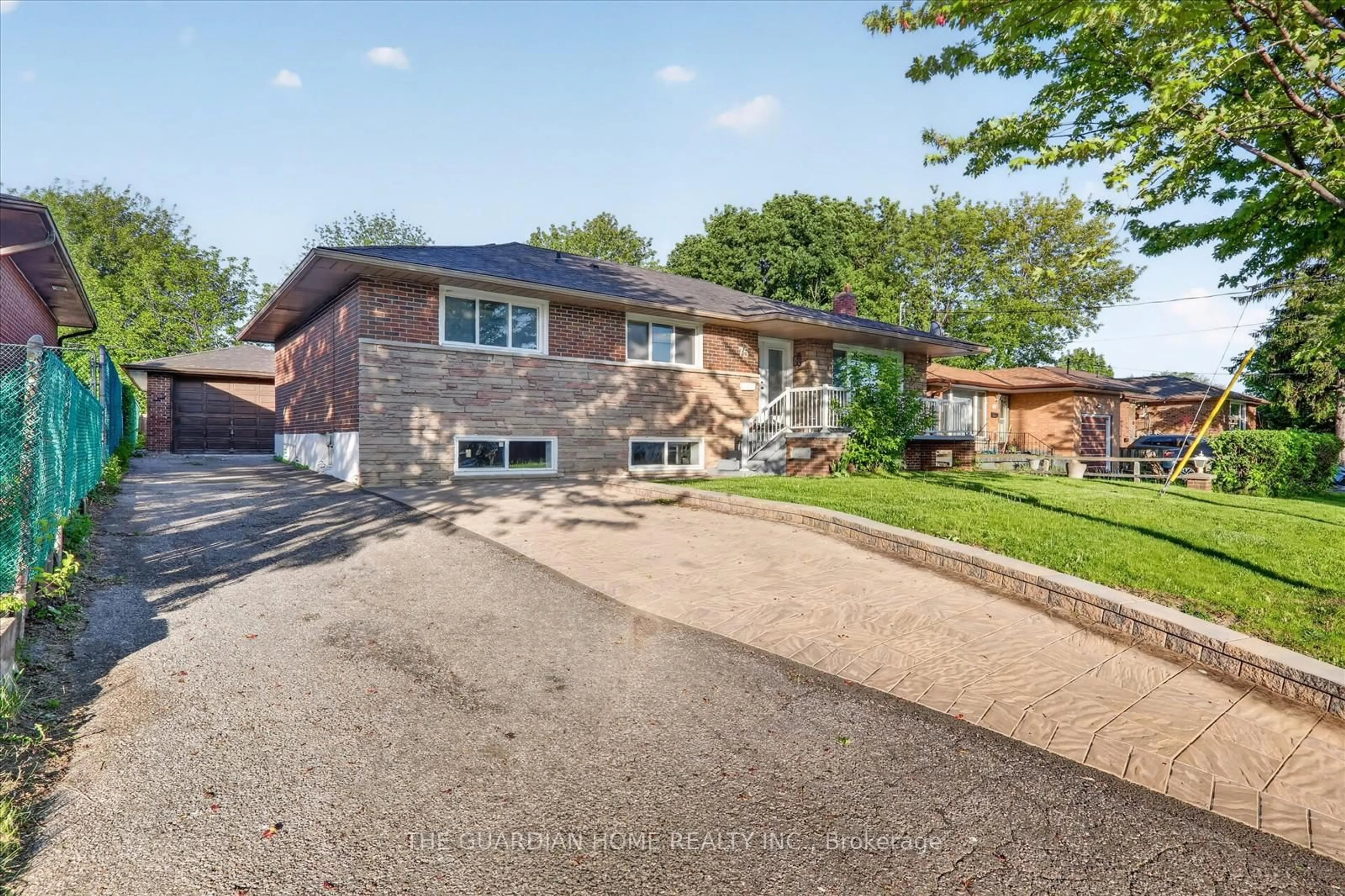 Home with brick exterior material, street for 75 Durham St, Oshawa Ontario L1J 5P6