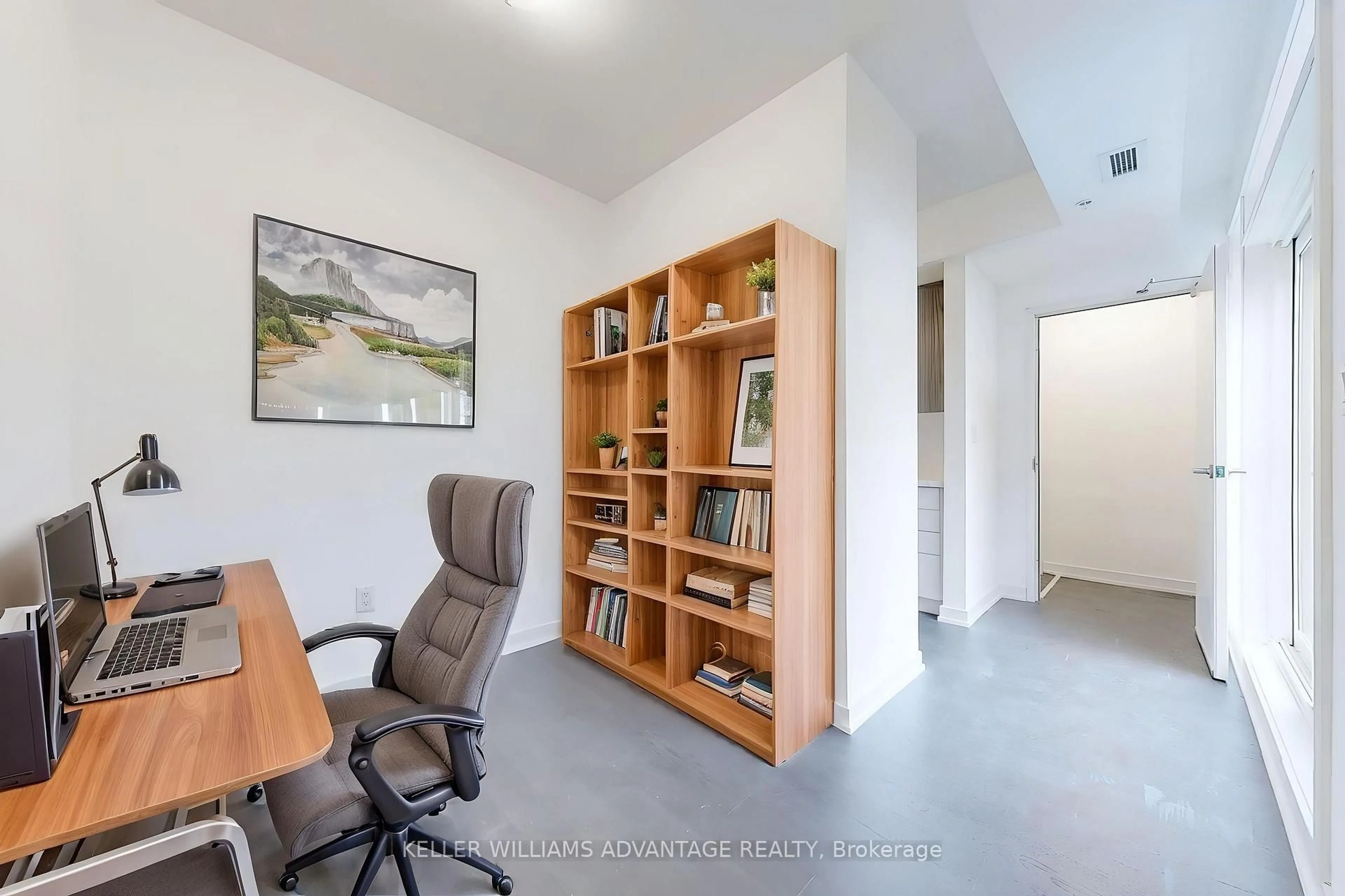 A pic of a room for 188 Angus Dr #26, Ajax Ontario L1S 0G5
