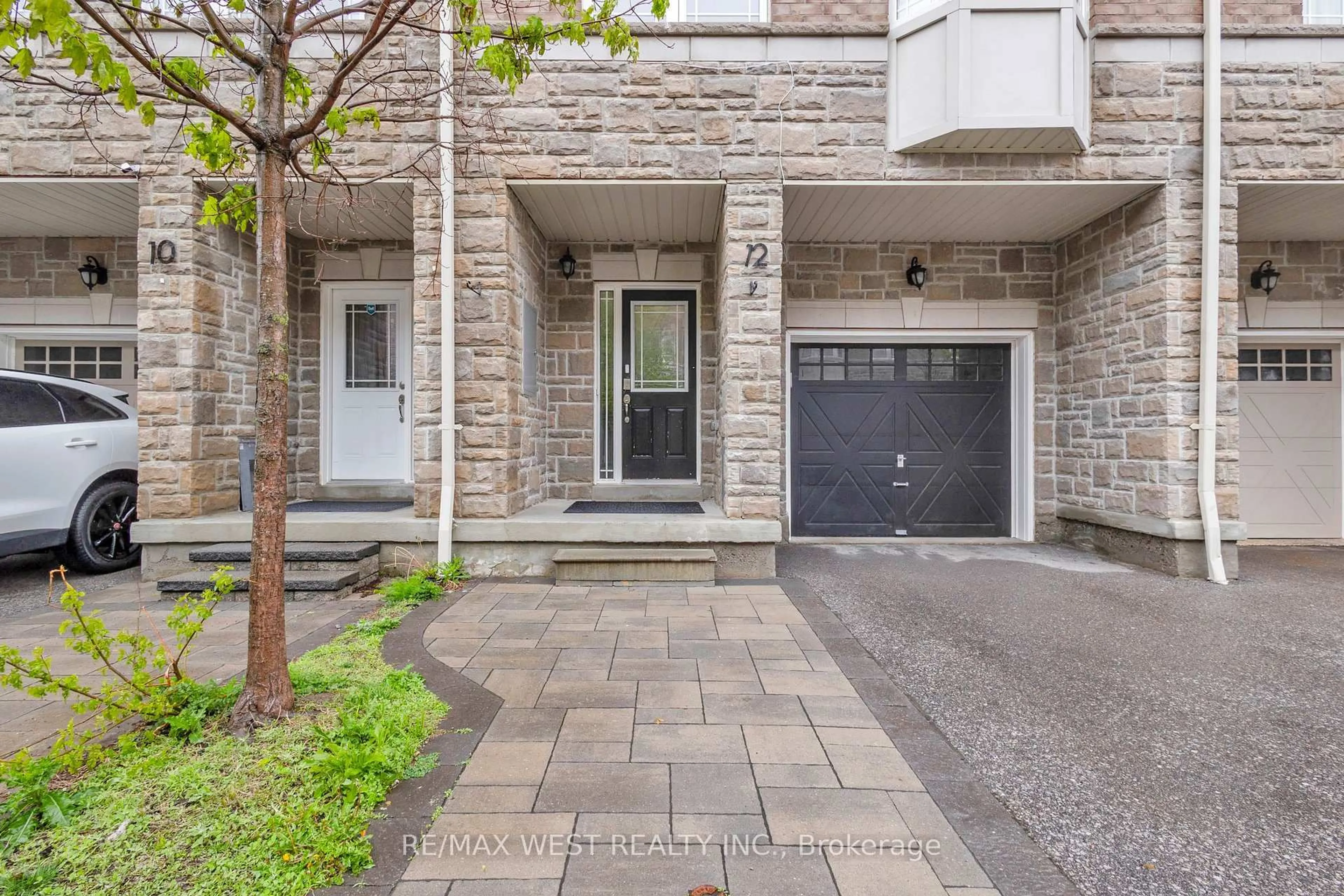 Unknown for 12 Waterstone Way, Whitby Ontario L1N 0M3