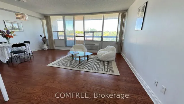 55 William St #505, Oshawa 5