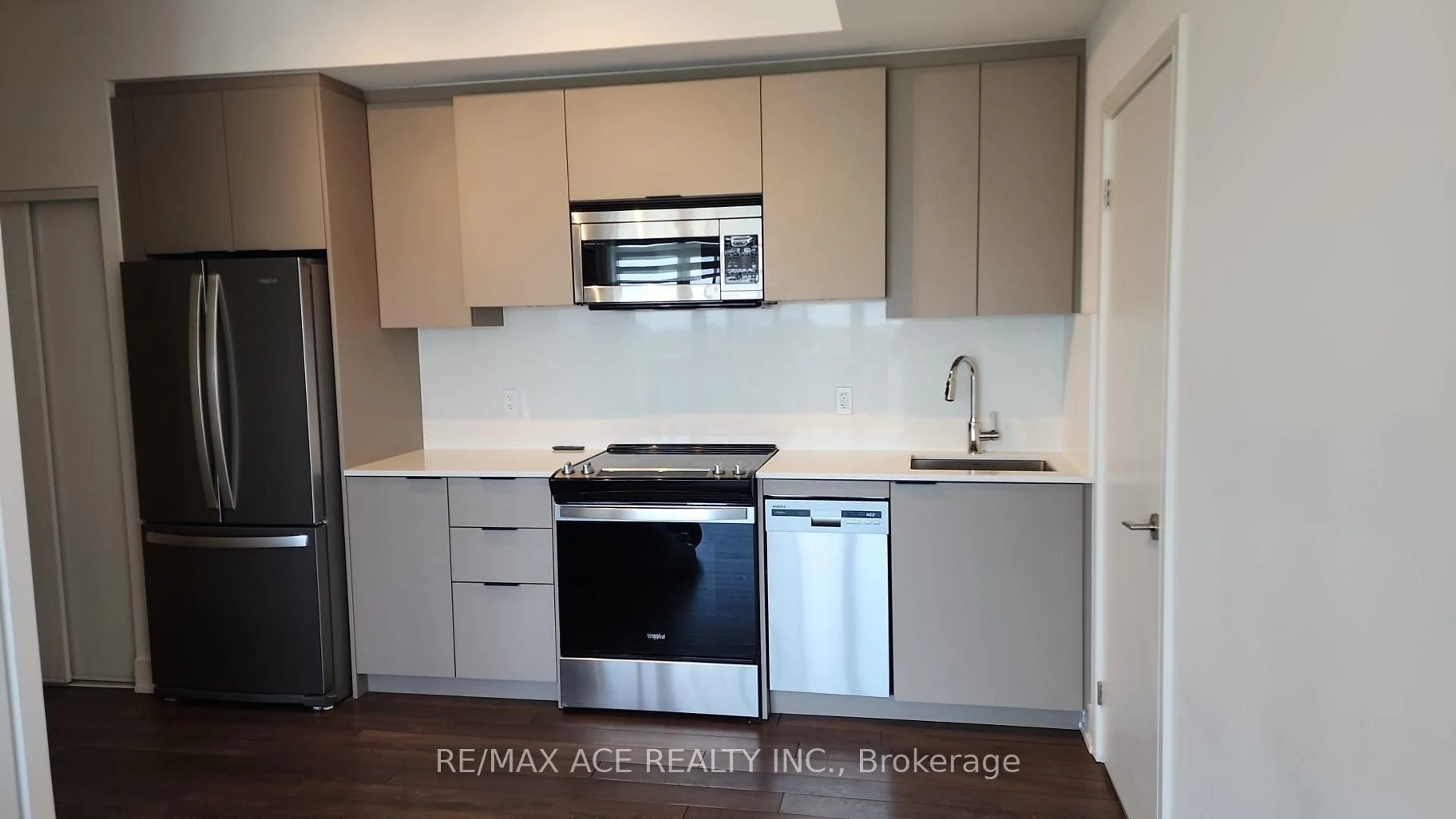Standard kitchen, unknown for 1350 Ellesmere Rd #1309, Toronto Ontario M1P 0G6