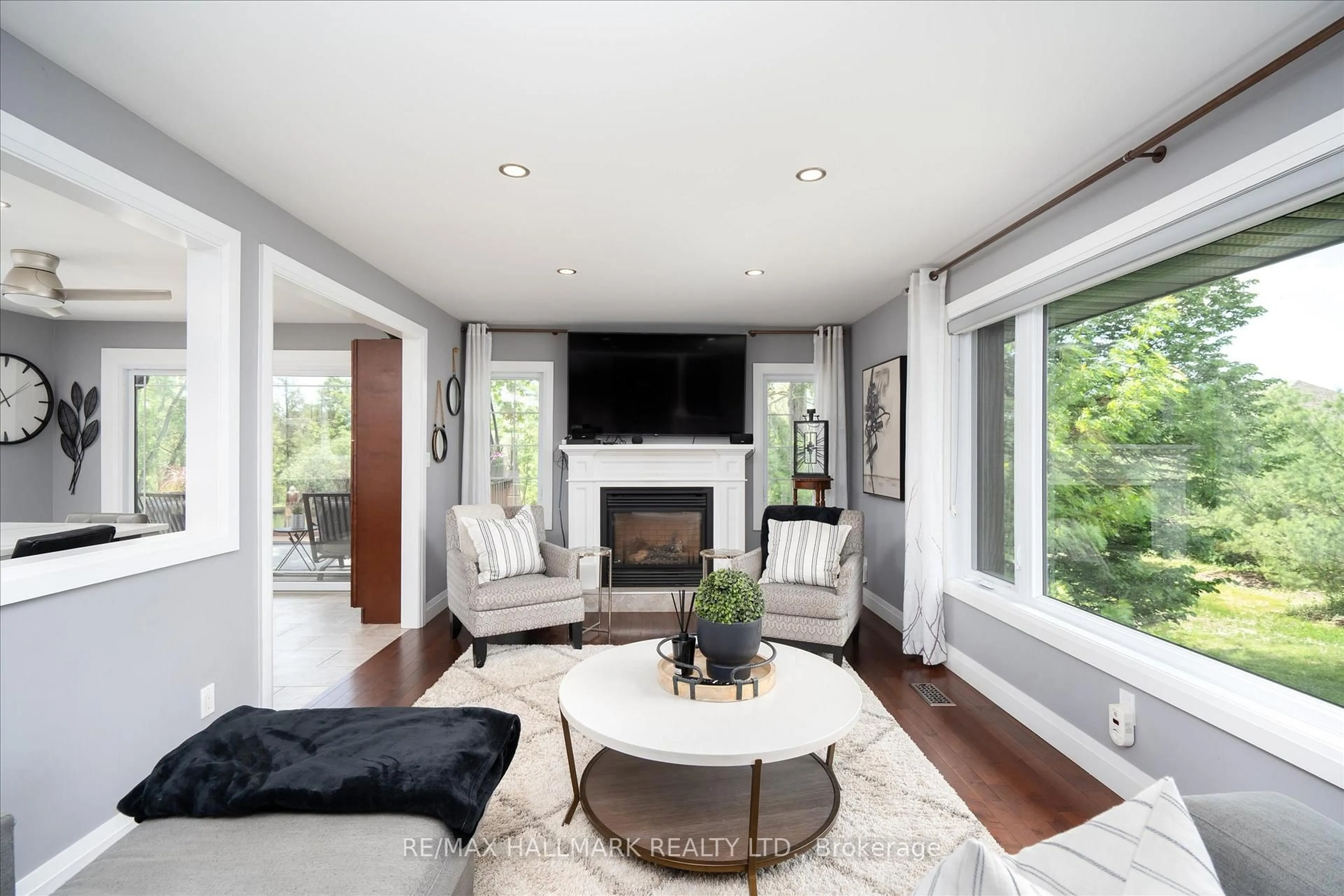 Living room with furniture, unknown for 4375 Country Lane Rd, Whitby Ontario L1P 1Y6