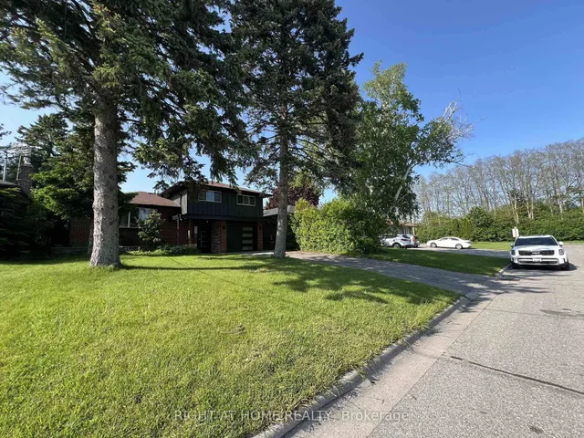 310 Admiral Rd, Oshawa 3