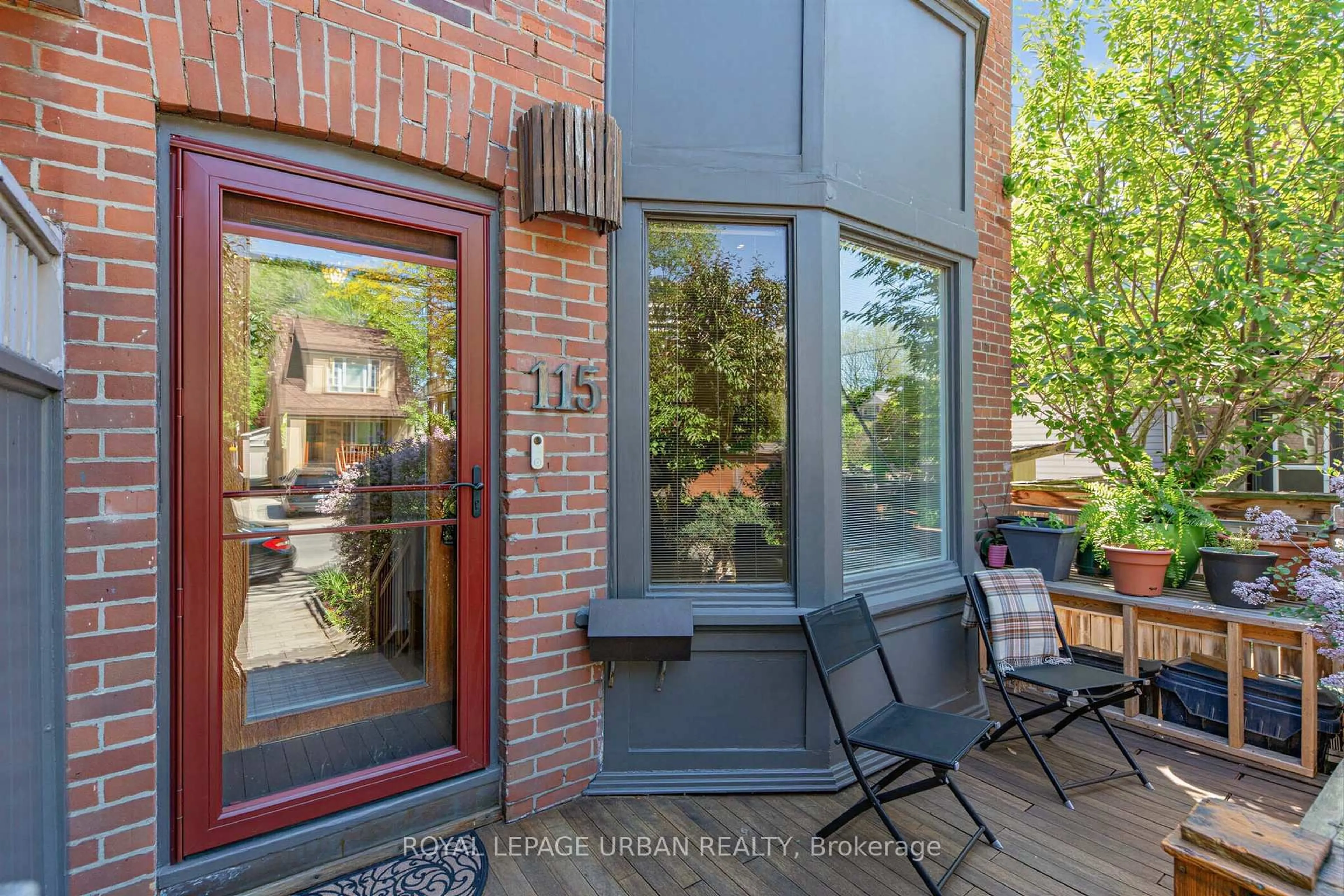 Patio, street for 115 Jackman Ave, Toronto Ontario M4K 2Y1