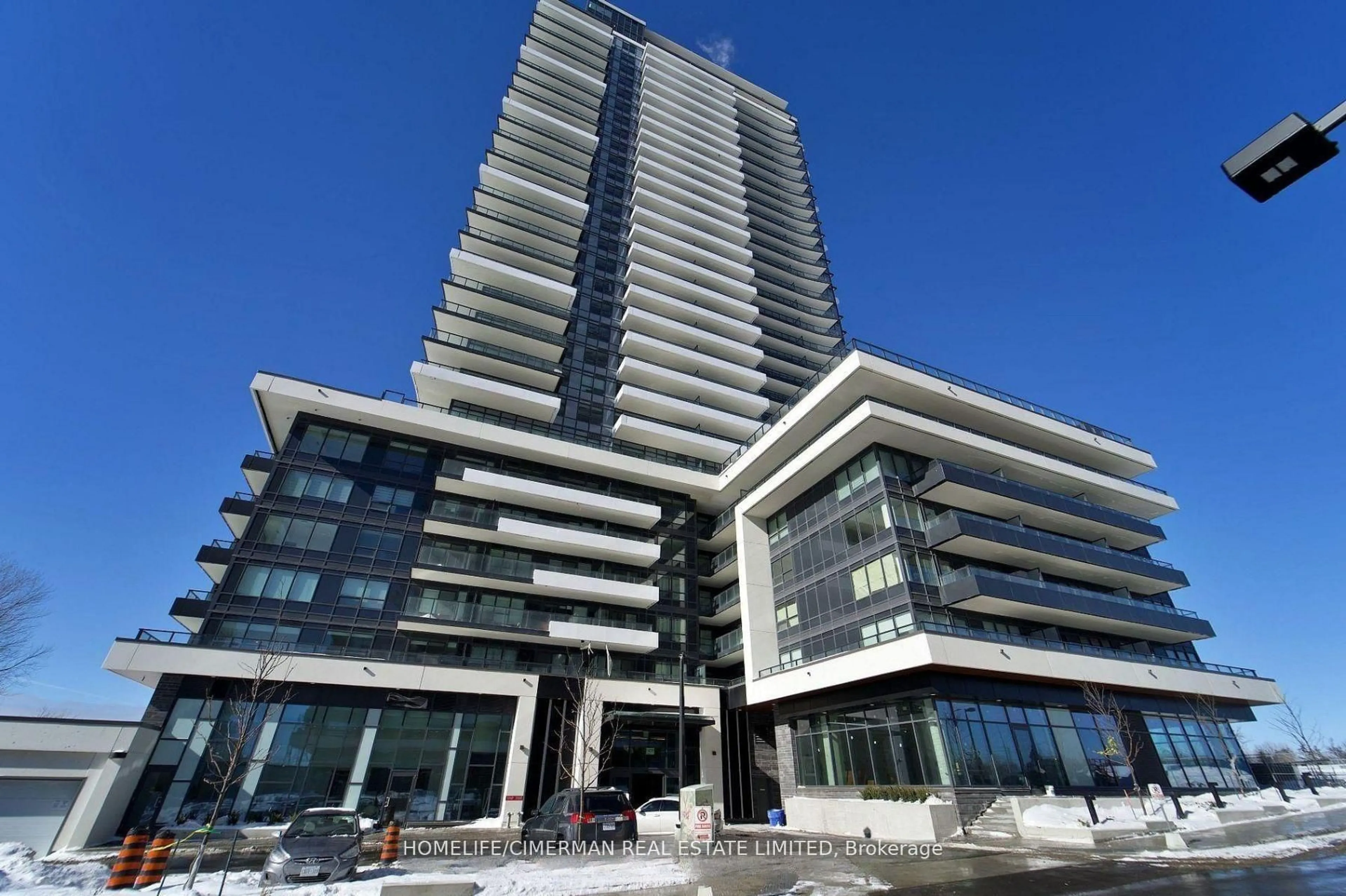 Indoor foyer for 1435 Celebration Dr #2408, Pickering Ontario L1W 0C4
