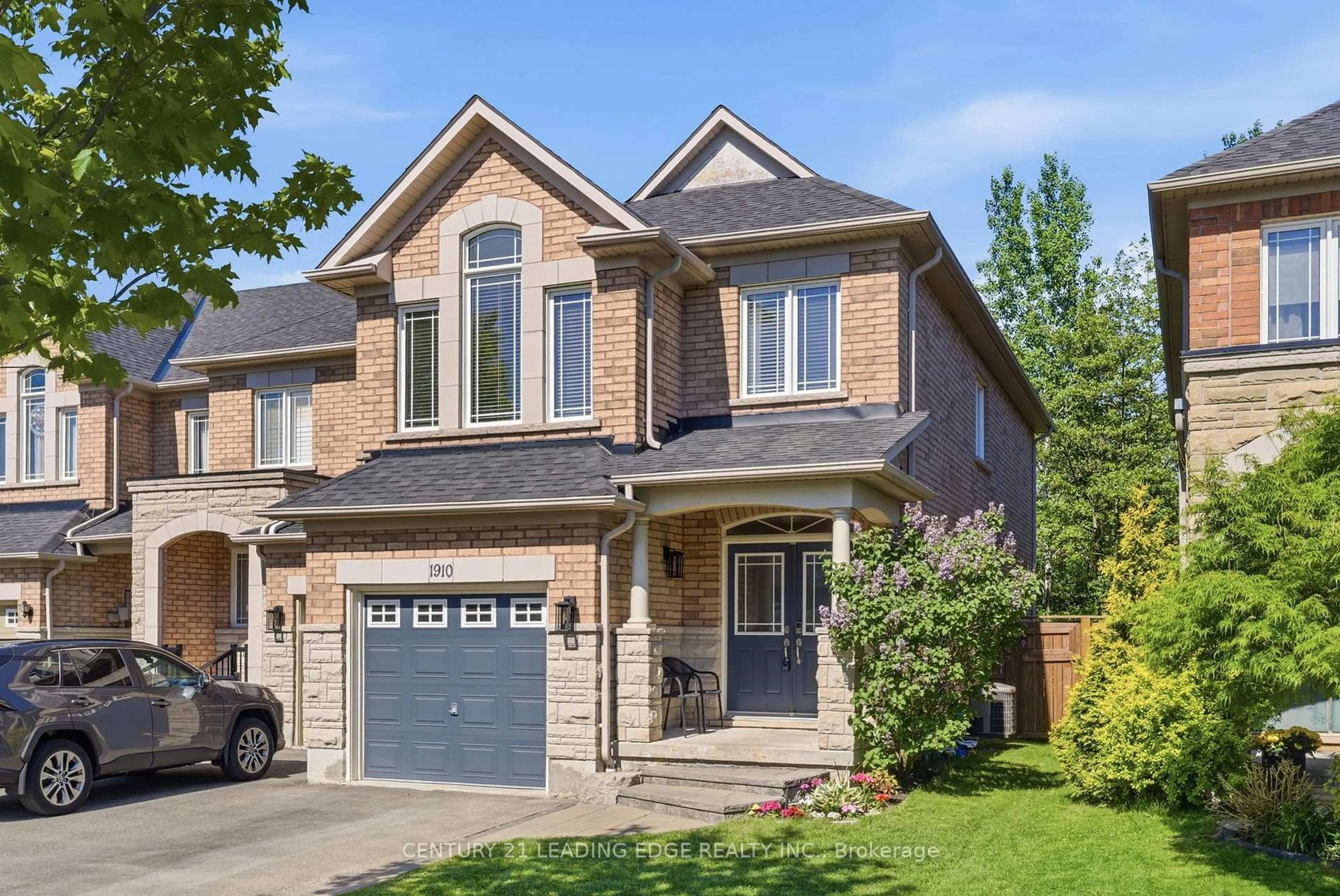 Home with brick exterior material, street for 1910 Calvington Dr, Pickering Ontario L1V 0B3