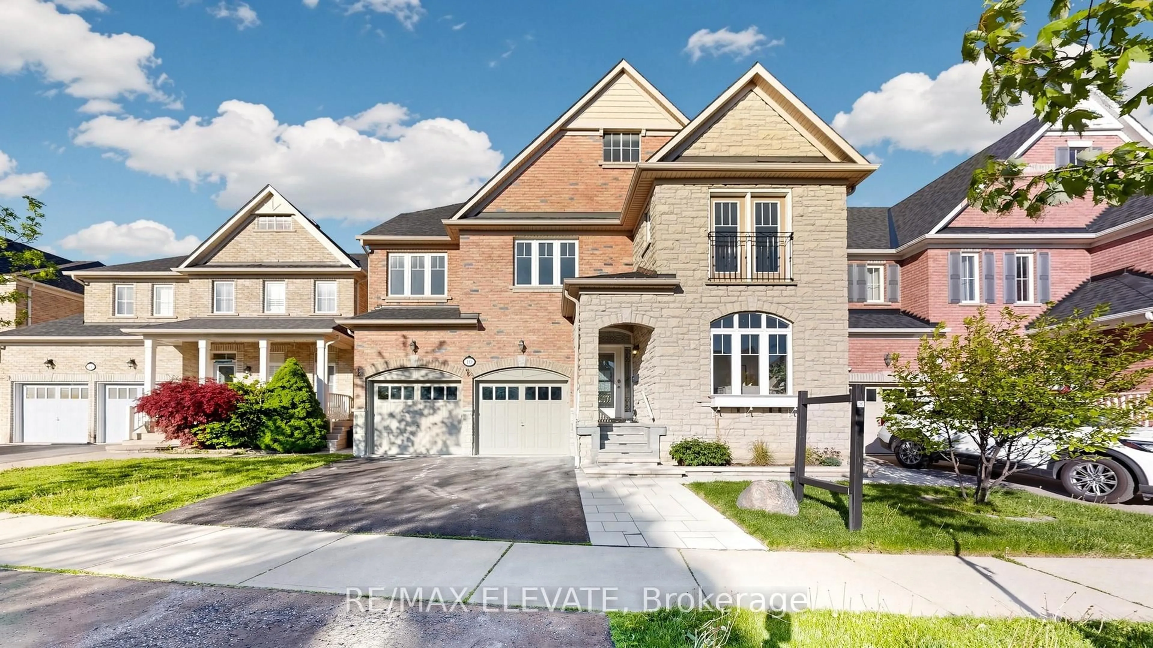 Home with brick exterior material, street for 19 Weatherby Ave, Ajax Ontario L1Z 1R7