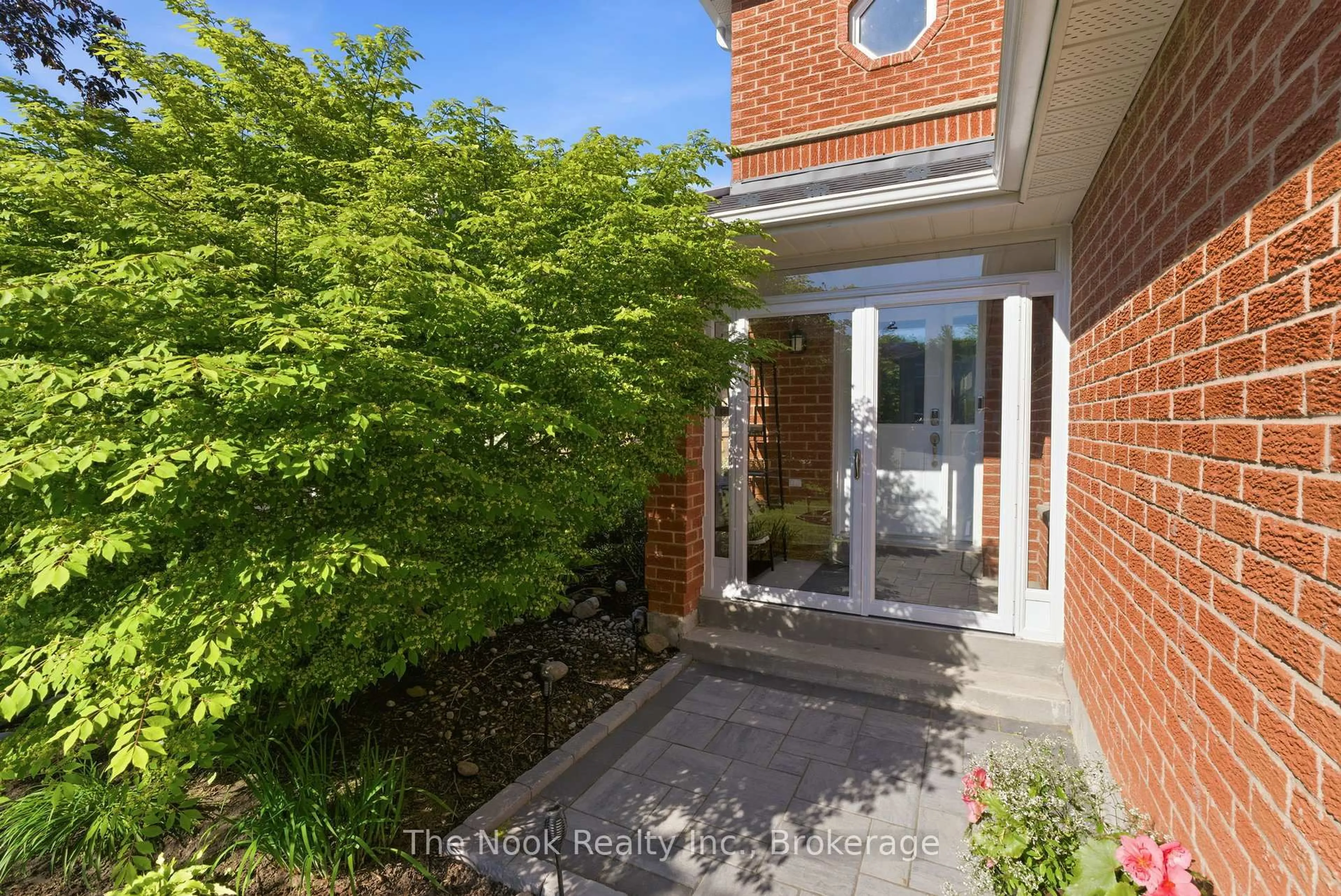Home with brick exterior material, street for 5 Teddington Cres, Whitby Ontario L1R 1S4