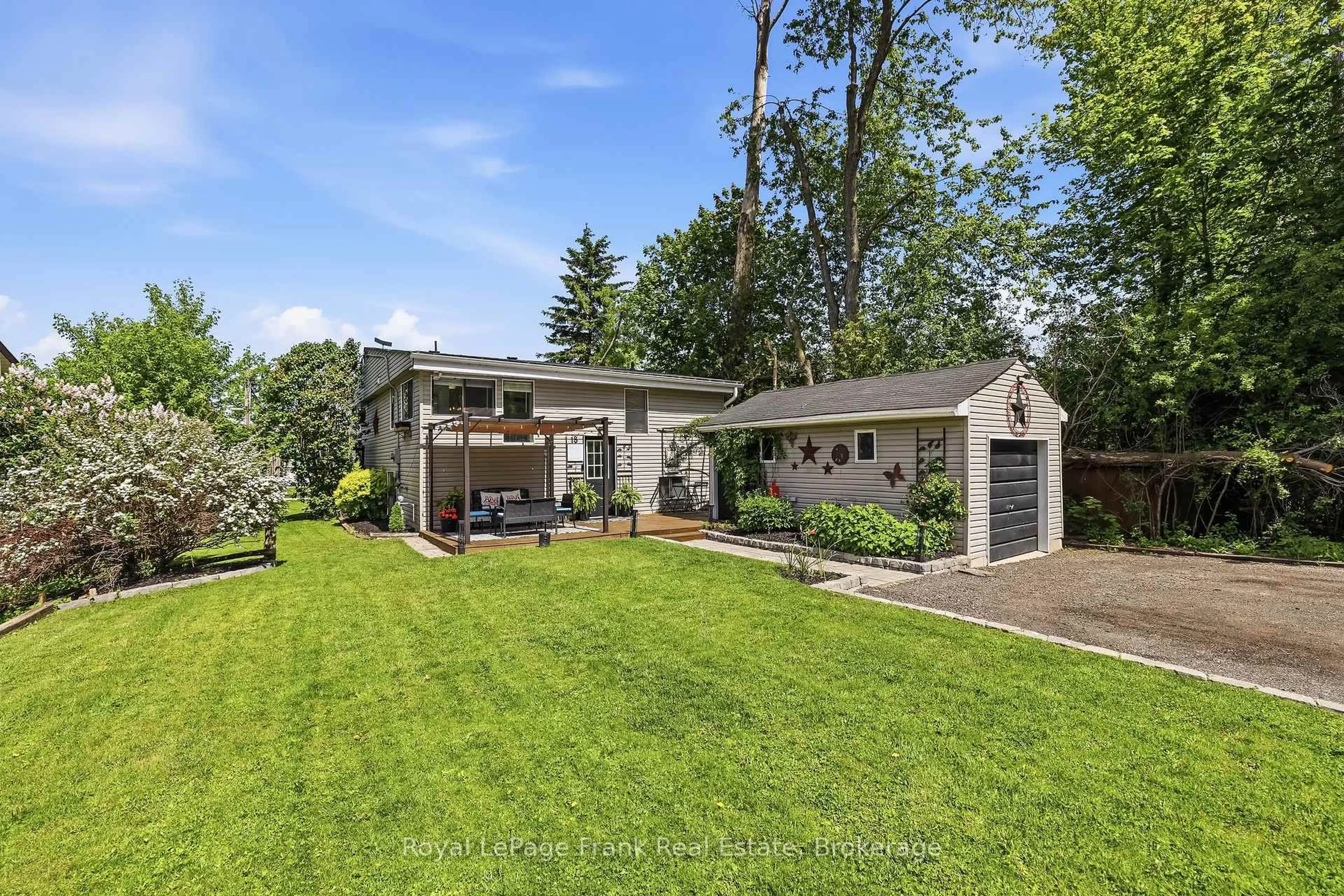 A pic from outside/outdoor area/front of a property/back of a property/a pic from drone, unknown for 18 Armstrong Ave, Scugog Ontario L0B 1L0