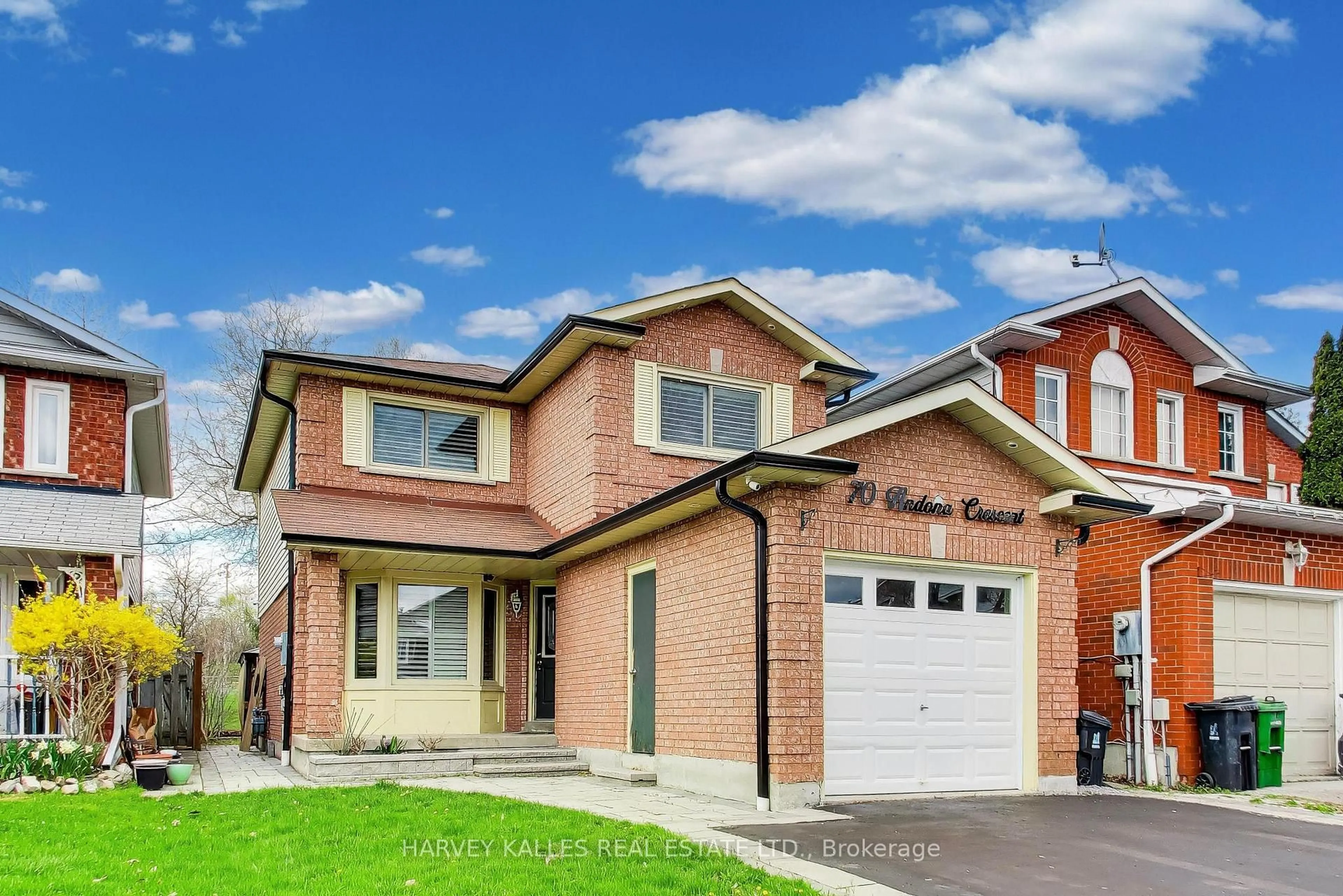 Home with brick exterior material, street for 70 Andona Cres, Toronto Ontario M1C 5A3