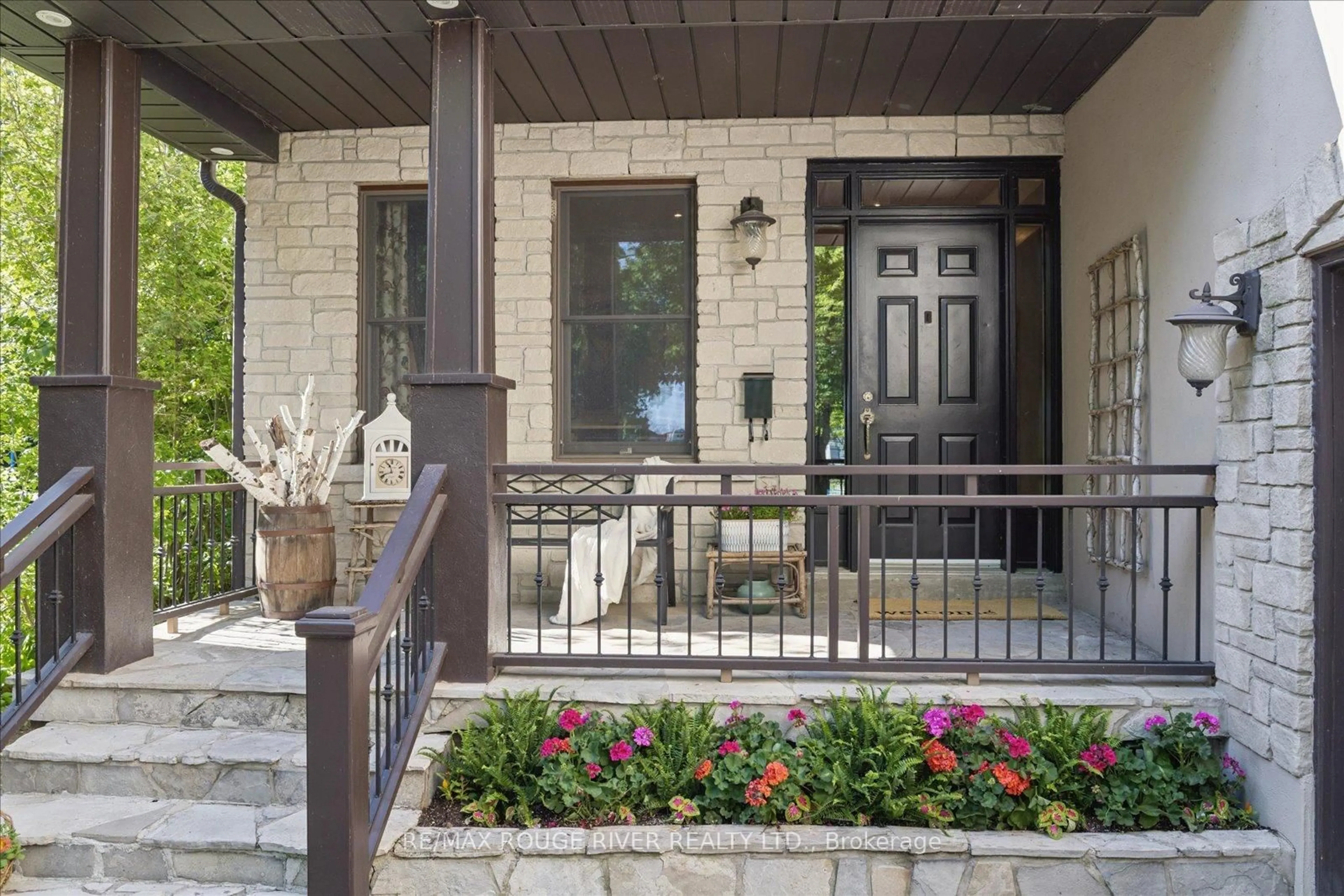 Unknown for 30 Springbank Ave, Toronto Ontario M1N 1G3