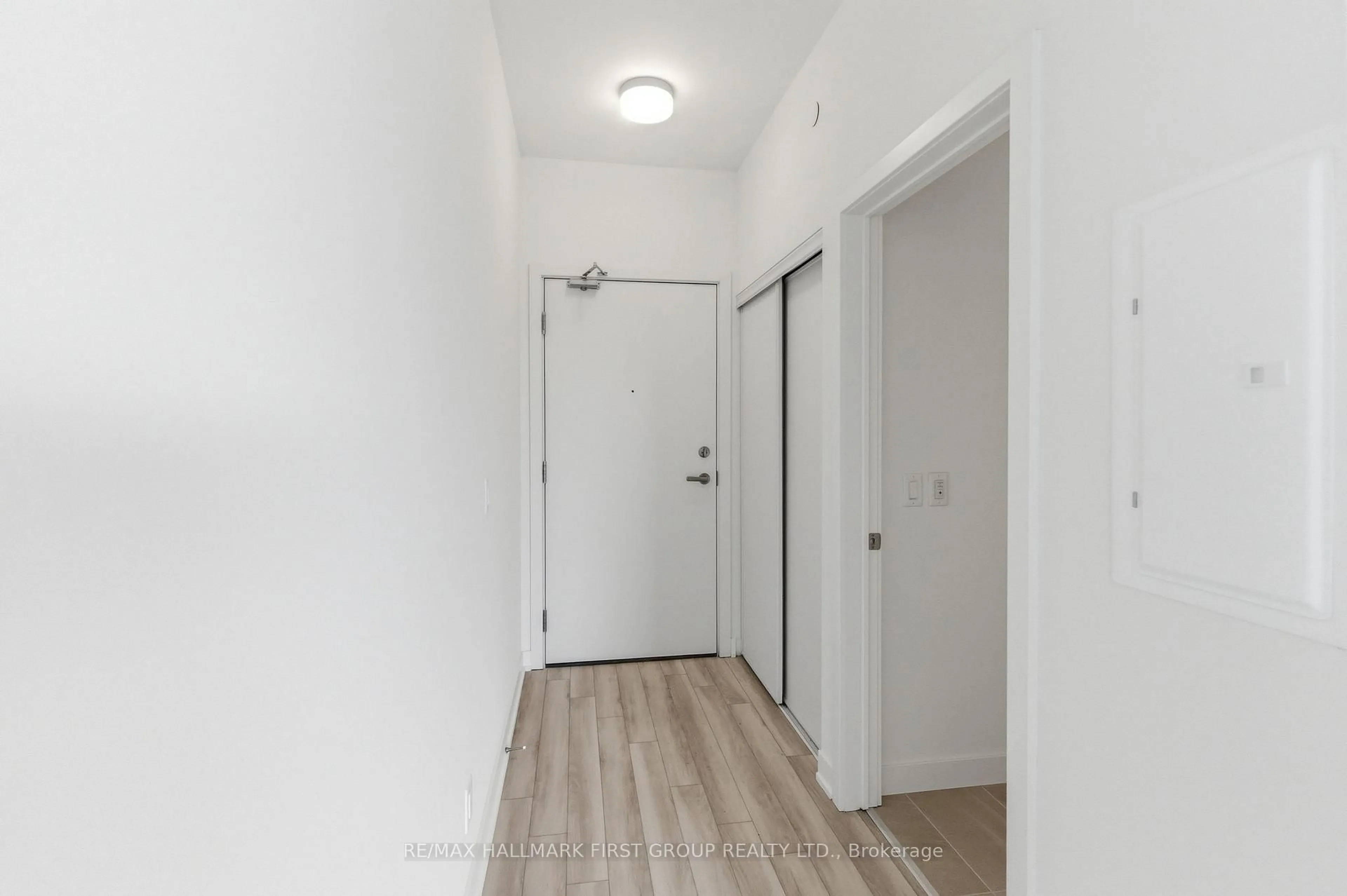 Indoor entryway for 51 Clarington Blvd #902, Clarington Ontario L1C 0H6