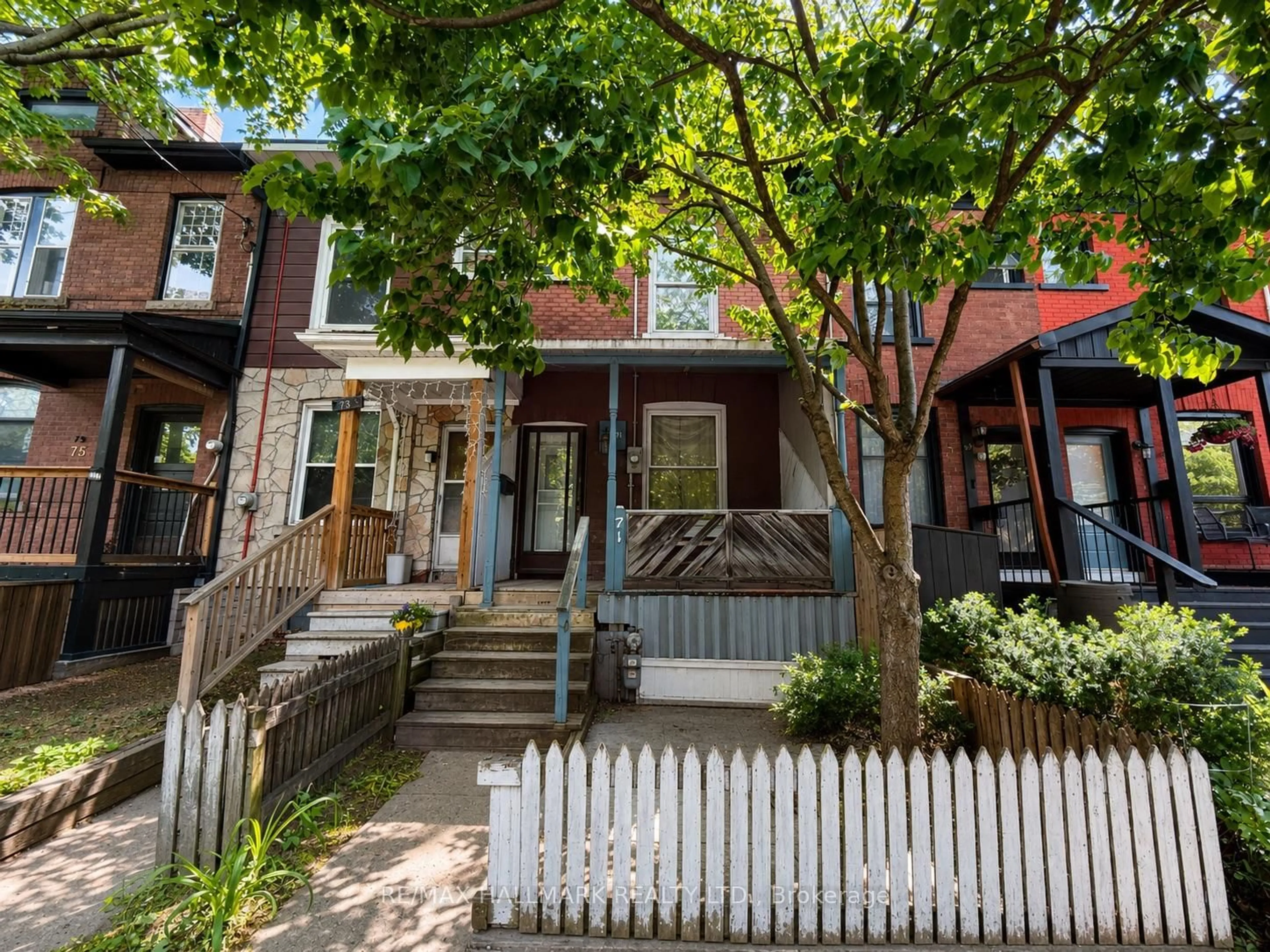 Home with brick exterior material, street for 71 Boulton Ave, Toronto Ontario M4M 2J4