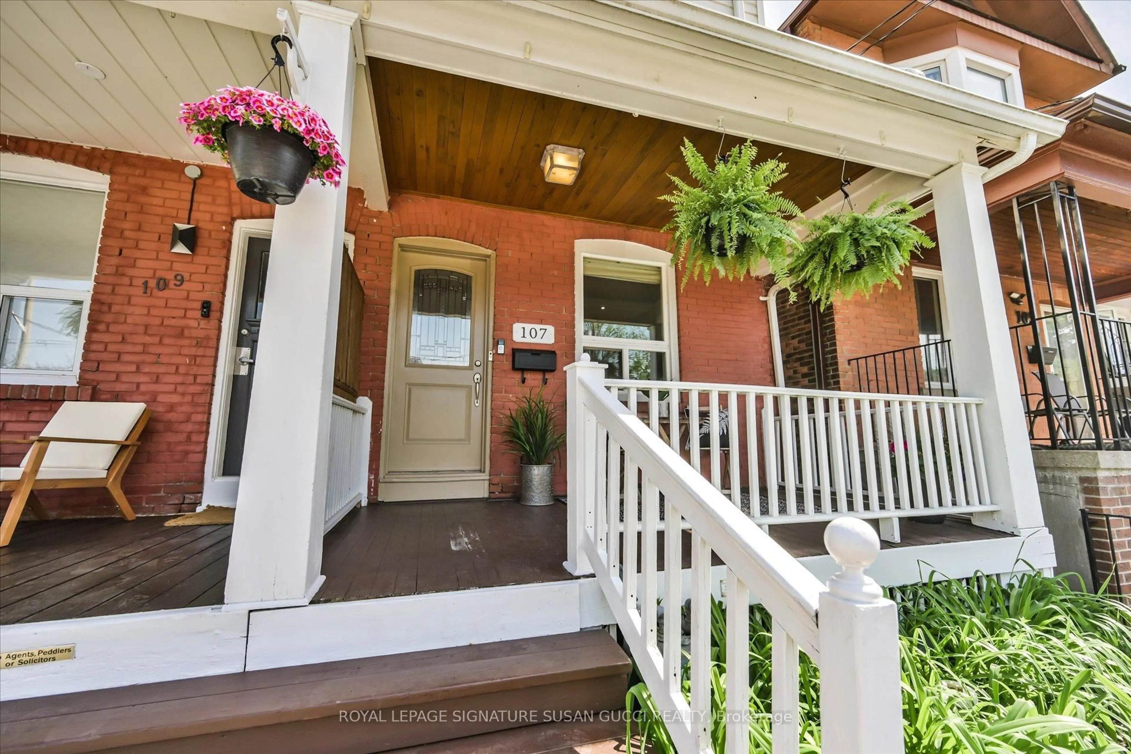 Indoor entryway for 107 Barker Ave, Toronto Ontario M4C 2N8