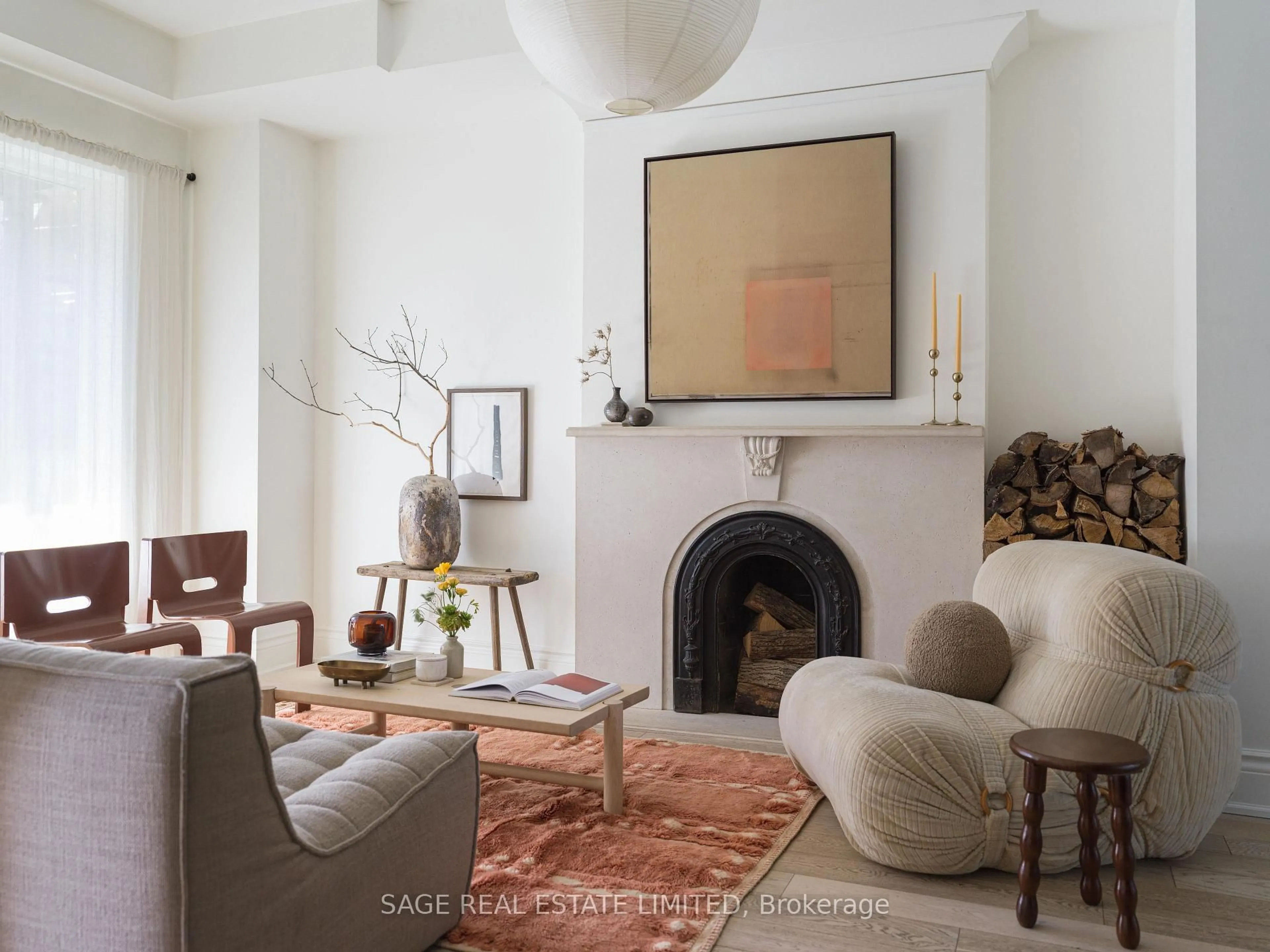 Living room with furniture, unknown for 35 Grant St, Toronto Ontario M4M 2H6