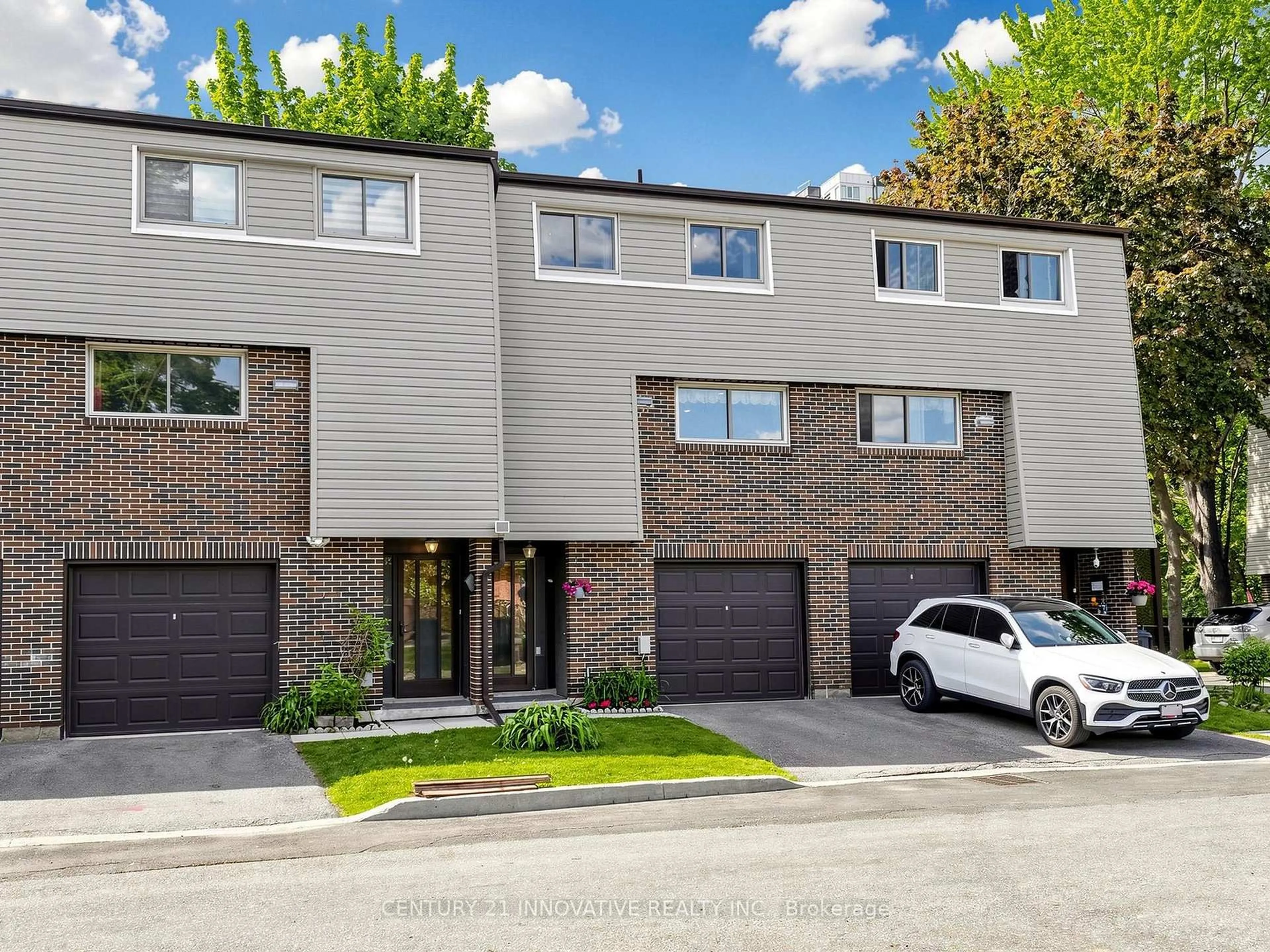 Home with brick exterior material, street for 2020 Pharmacy Ave #28, Toronto Ontario M1T 1H8