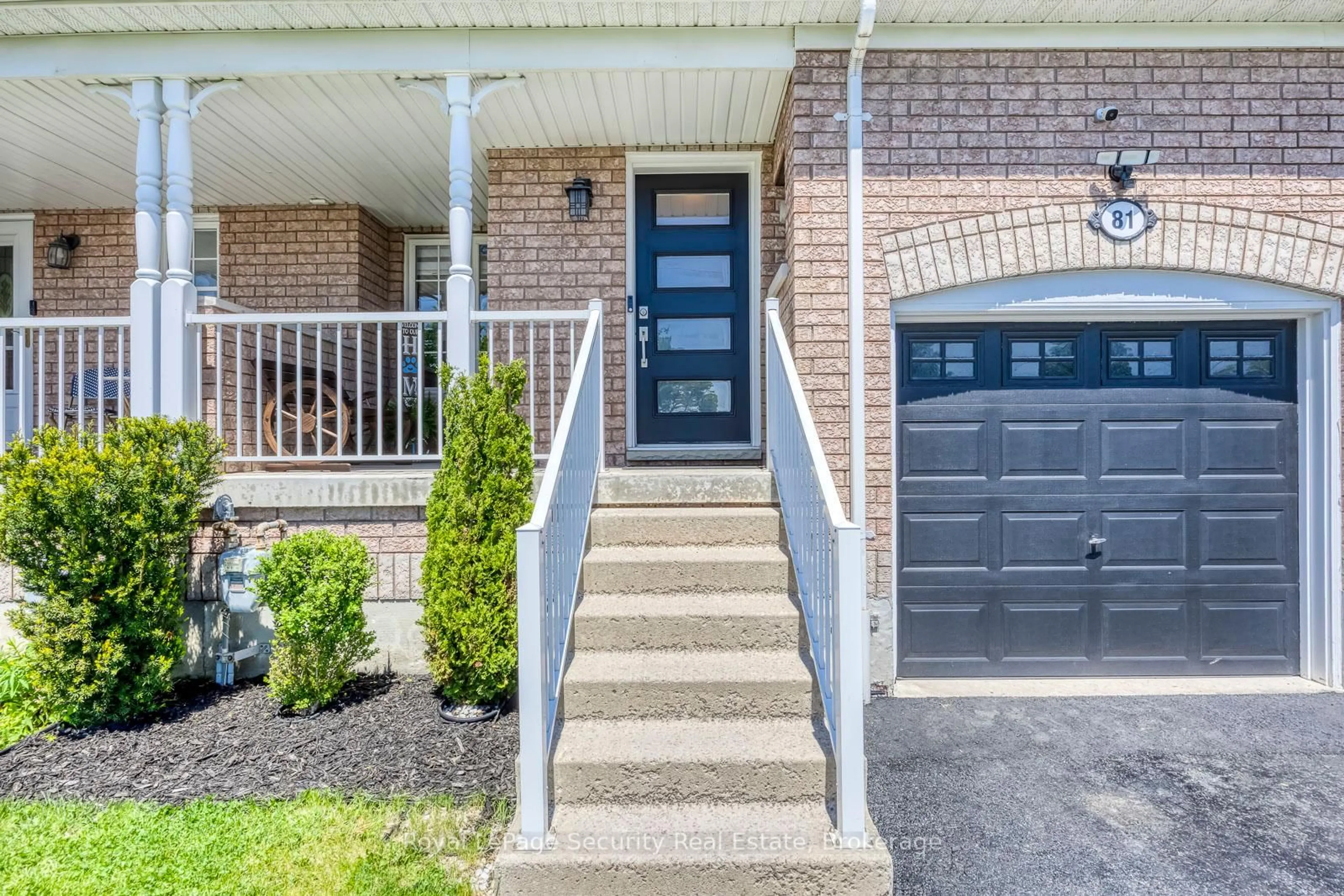 Unknown for 81 Ipswich Pl, Whitby Ontario L1M 2K1