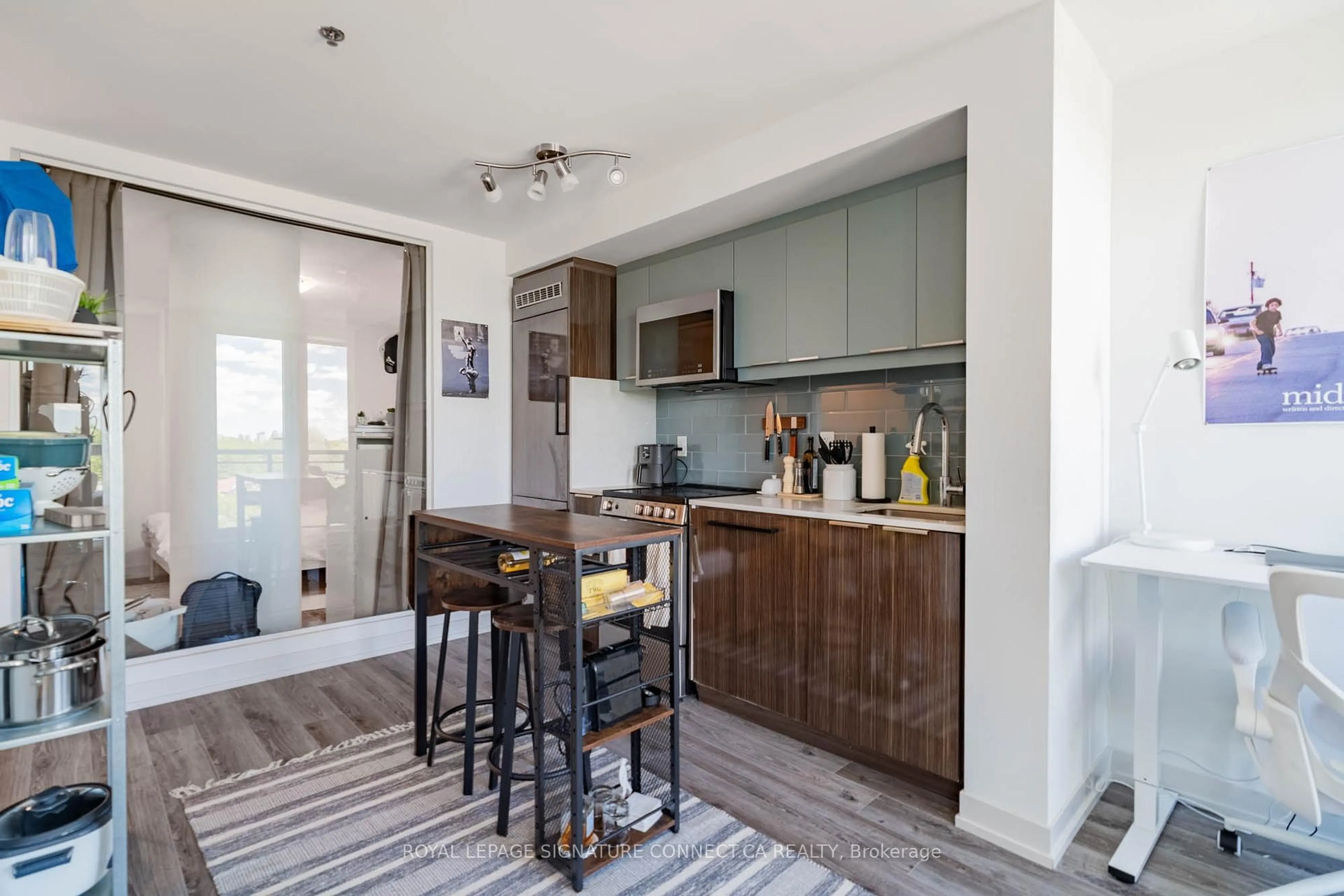 Open concept kitchen, unknown for 90 Glen Everest Rd #706, Toronto Ontario M1N 0C3
