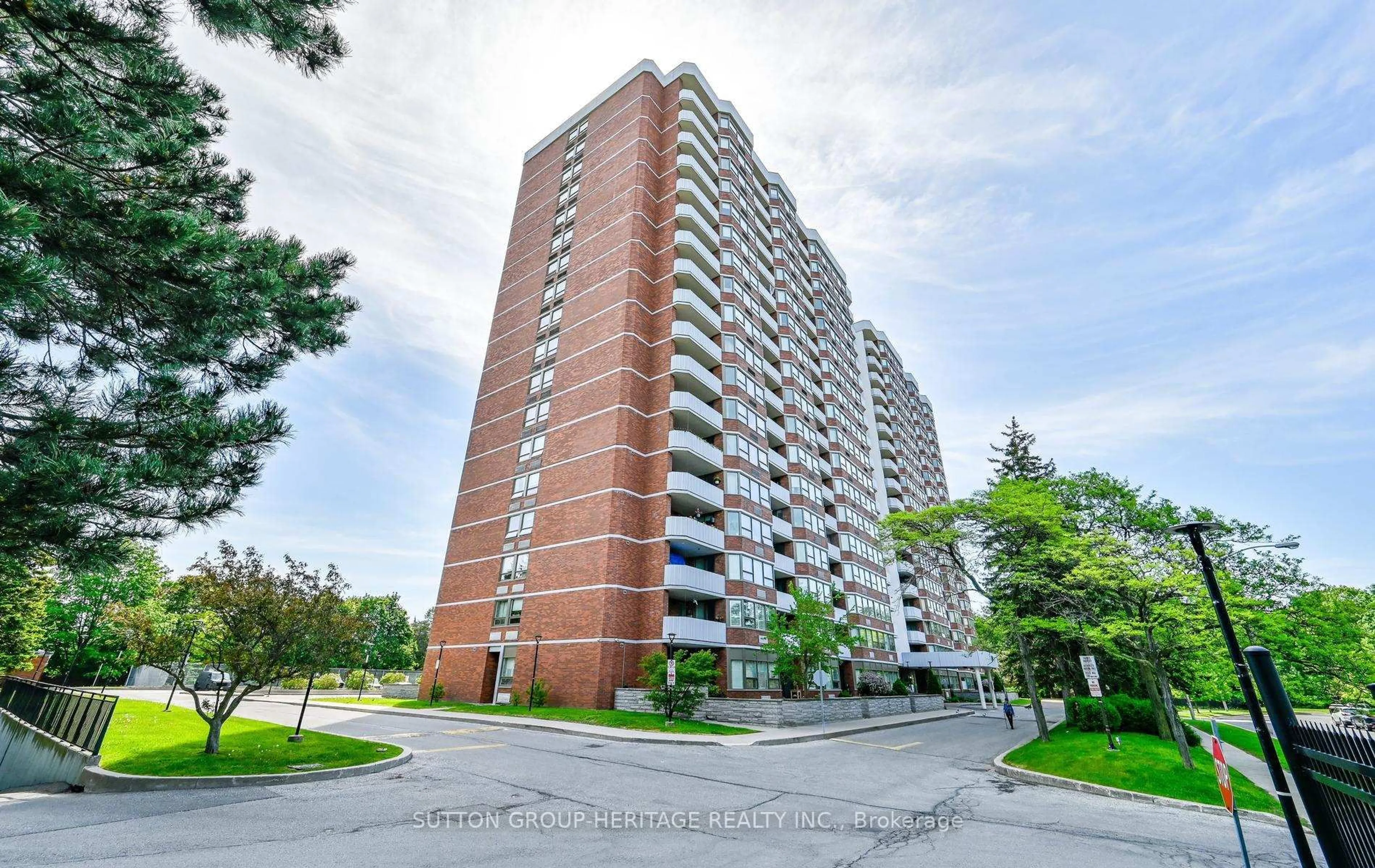Unknown for 121 Ling Rd #1915, Toronto Ontario M1E 4Y2