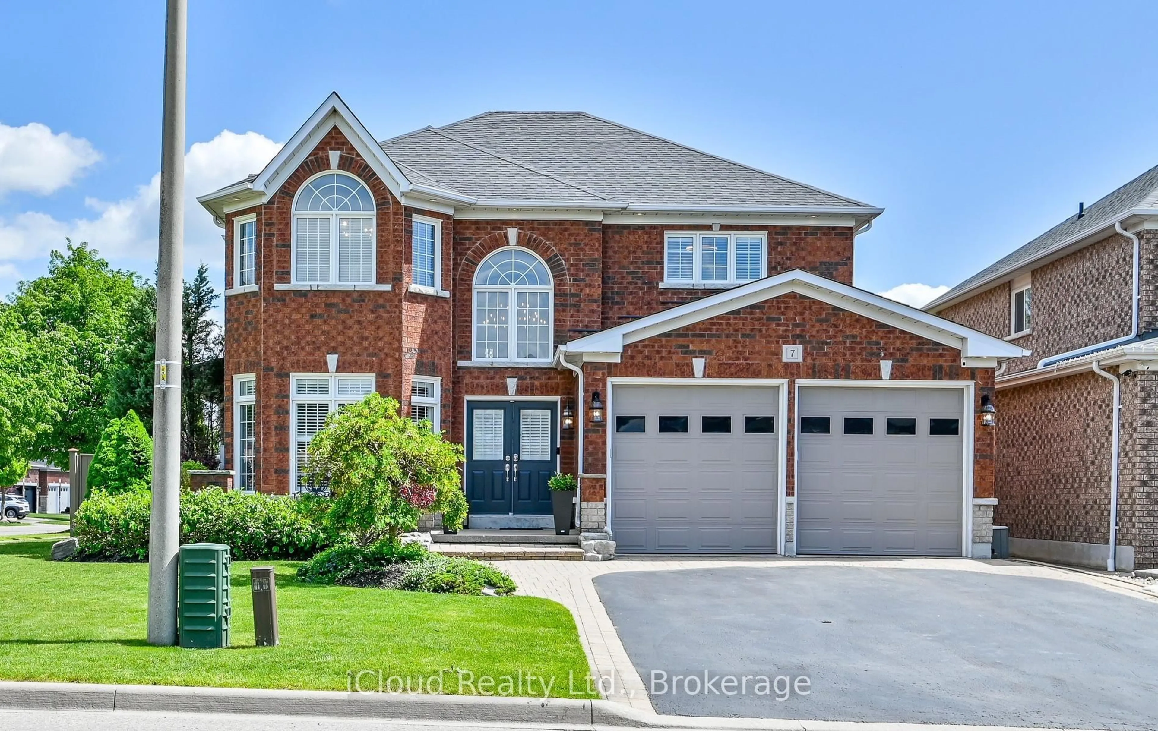 Home with brick exterior material, street for 7 Gagnon Gate, Whitby Ontario L1R 3C9