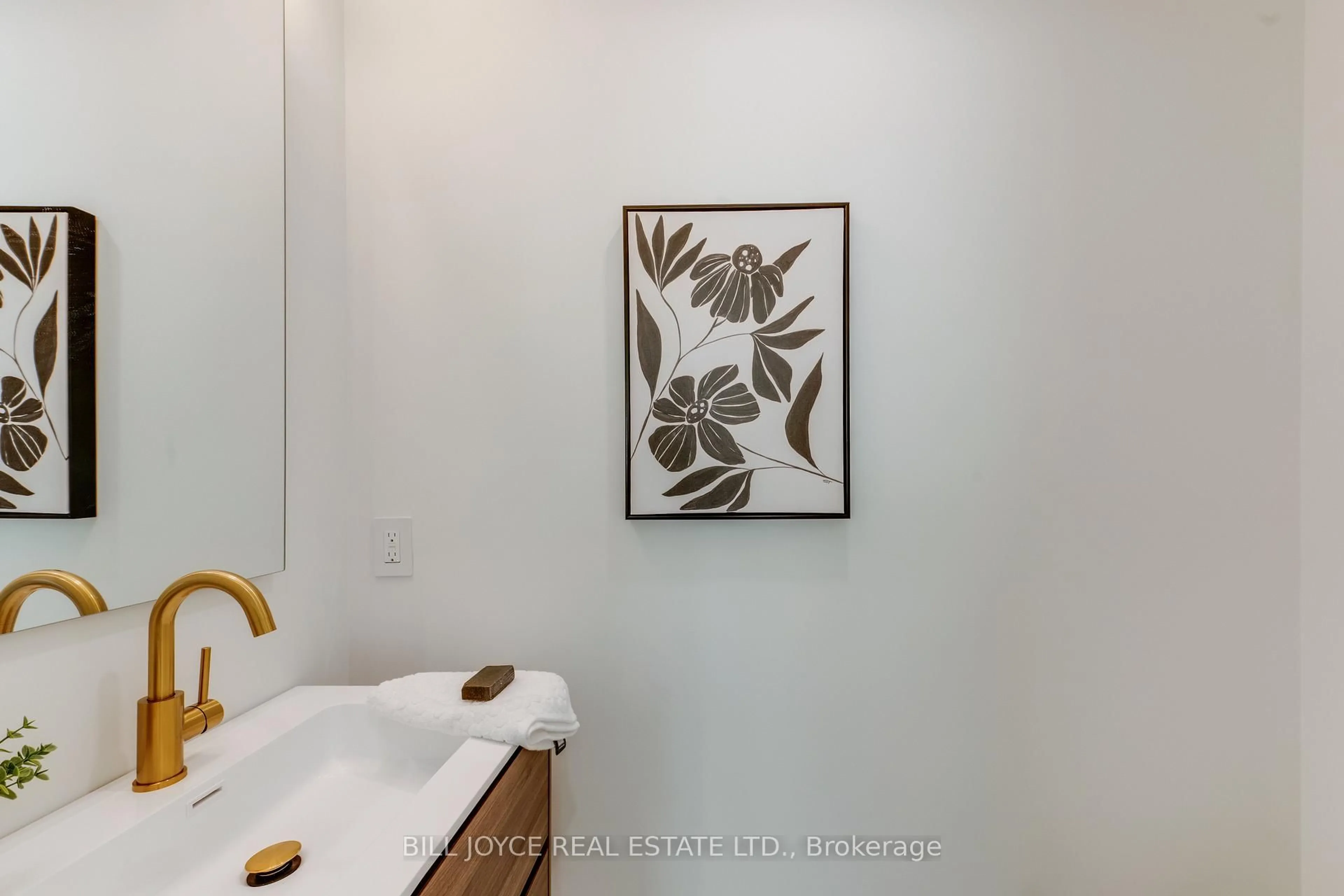 Contemporary bathroom, unknown for 350 Lee Ave, Toronto Ontario M4E 2P8
