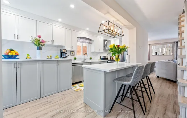 12 Hewitt Cres, Ajax 5