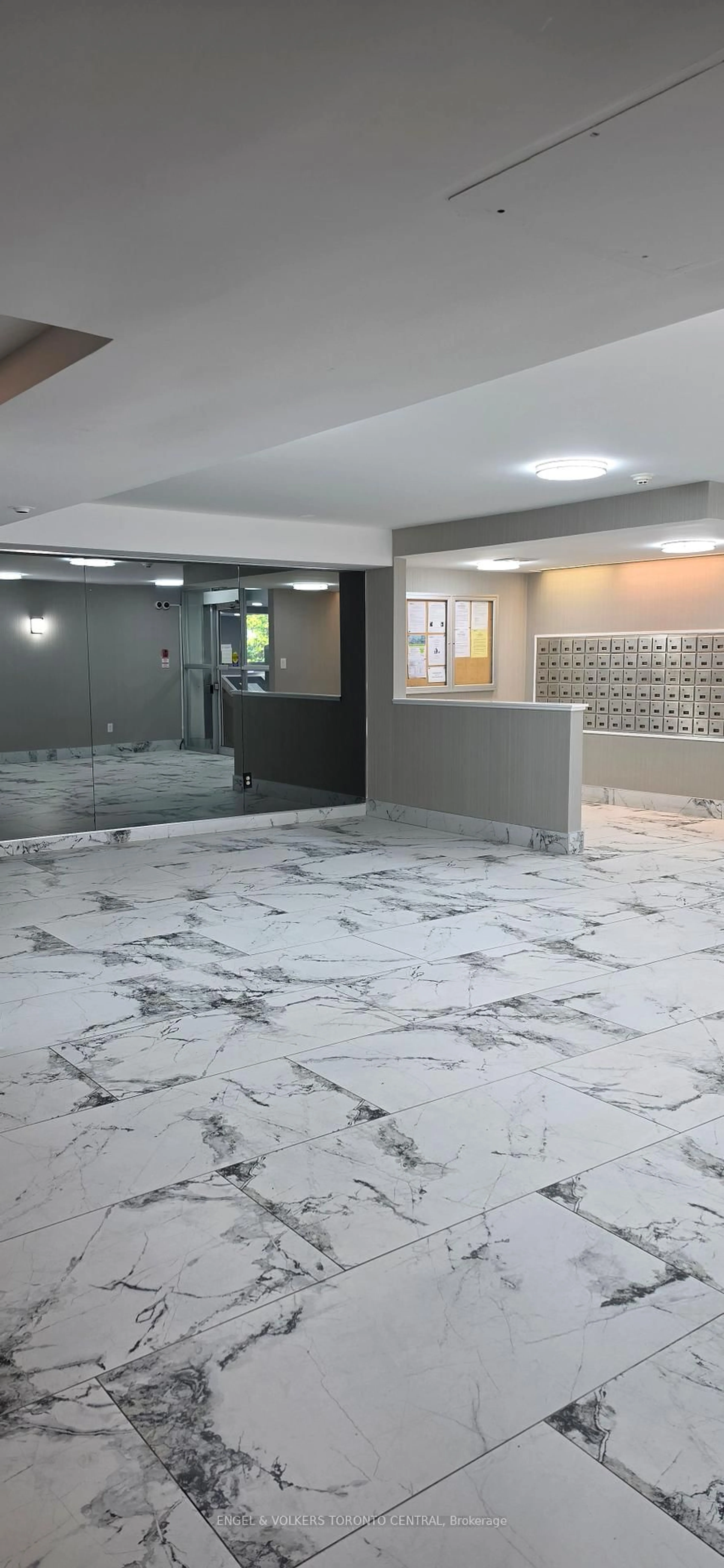 Lobby for 15 Sewells Rd #606, Toronto Ontario M1B 3V7
