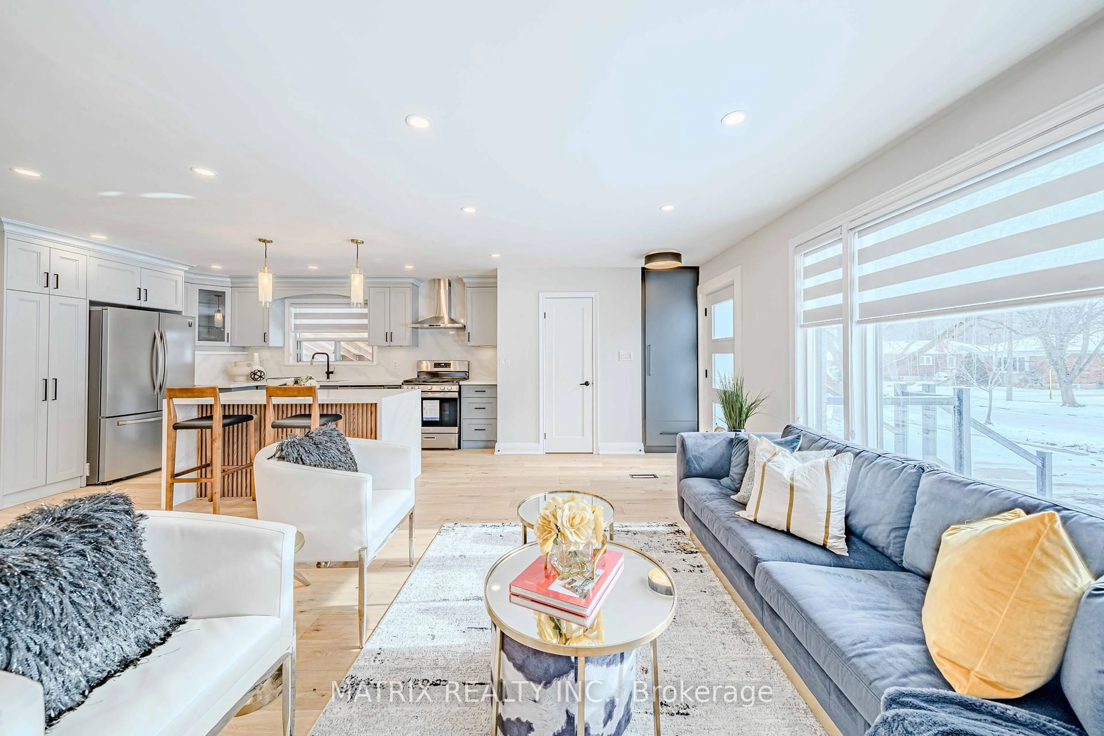 Open concept kitchen, unknown for 11 Chandler Dr, Toronto Ontario M1G 1Z1